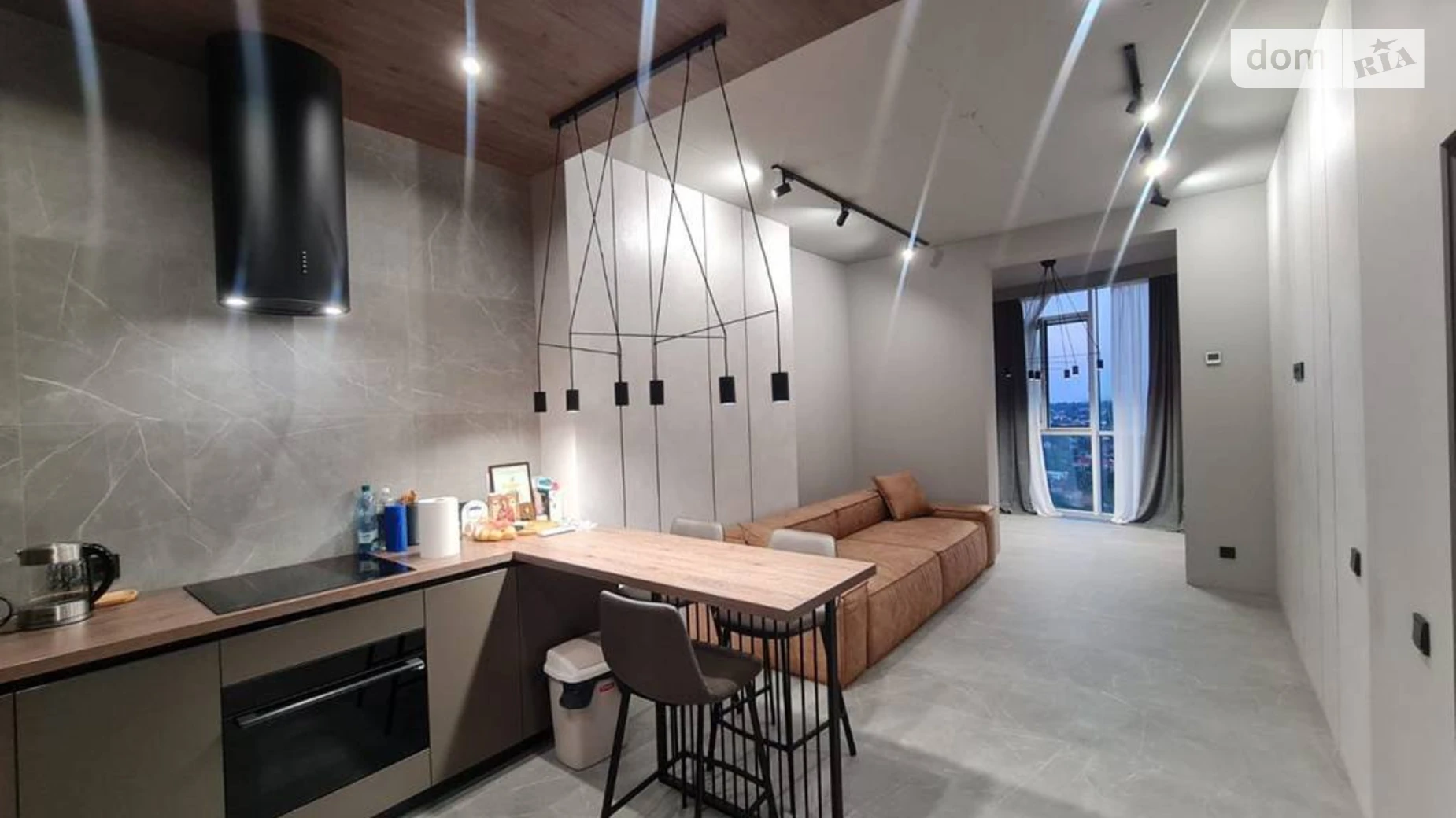 Продається 2-кімнатна квартира 61.9 кв. м у Одесі, Фонтанська дор. - фото 2