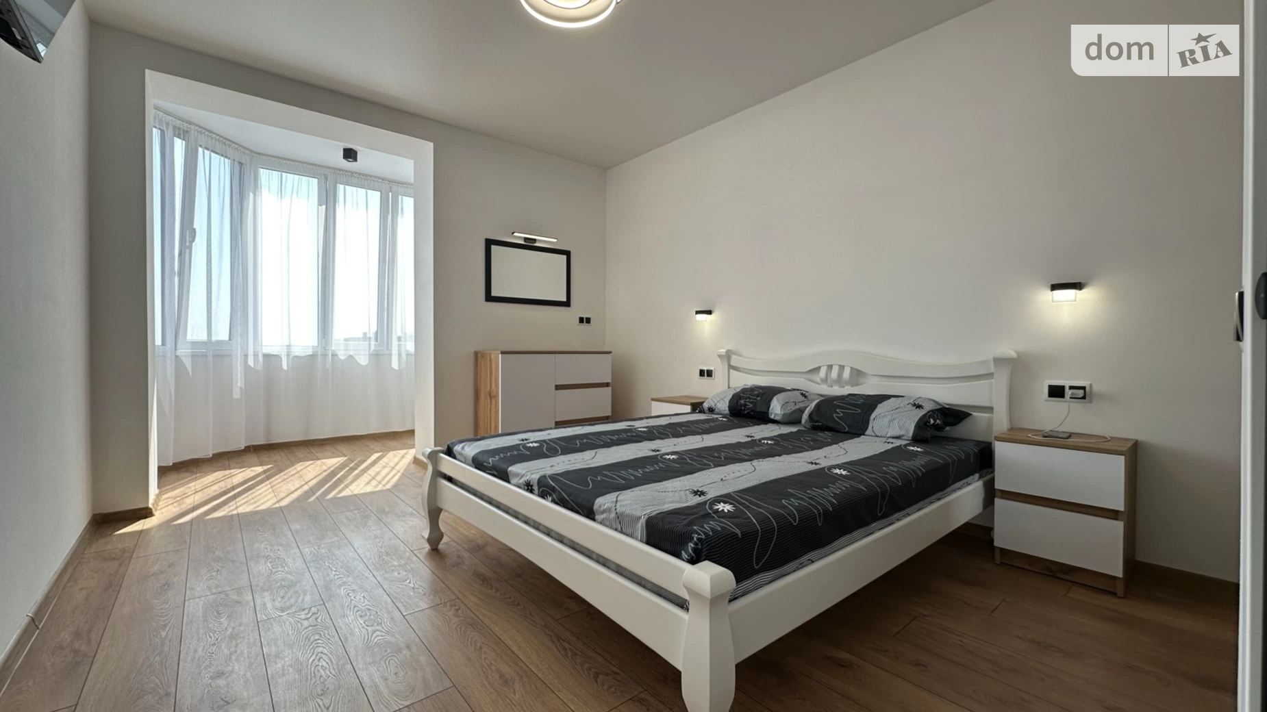 Продається 2-кімнатна квартира 53.4 кв. м у Стрию, вул. Івана Сірка - фото 2