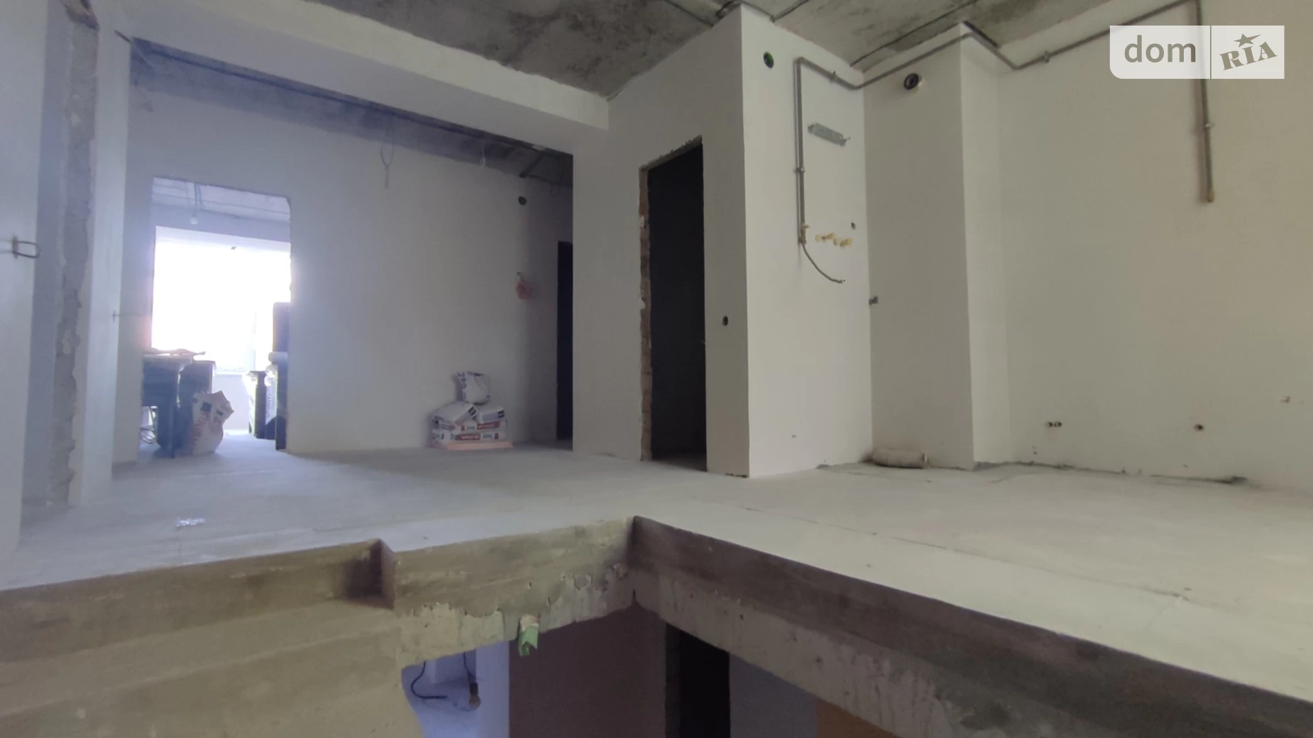 Продається приміщення вільного призначення 225.7 кв. м в 10-поверховій будівлі, цена: 350000 $ - фото 2