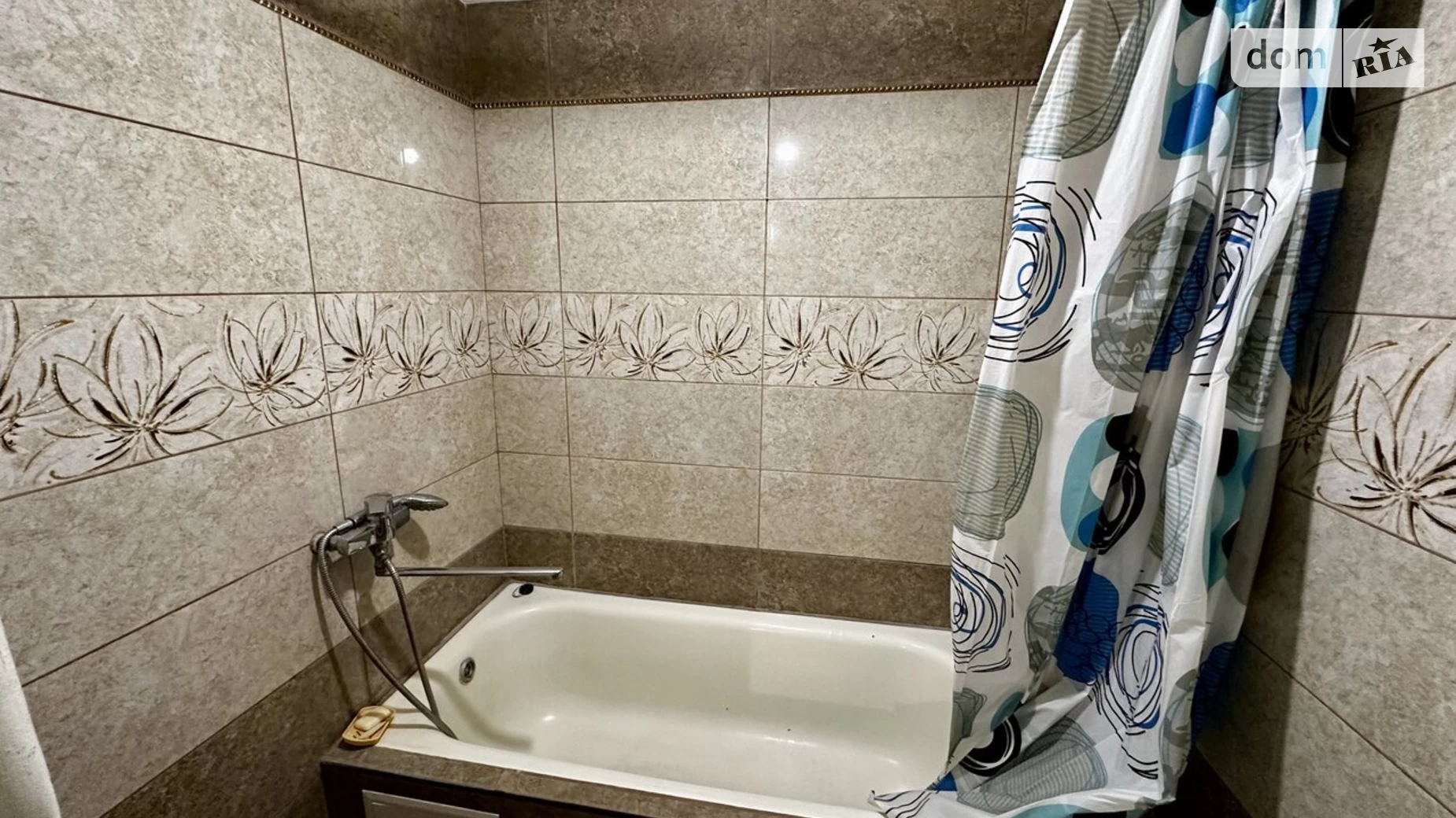Продается 3-комнатная квартира 63 кв. м в Ивано-Франковске, ул. Миколайчука Ивана, 17 - фото 4