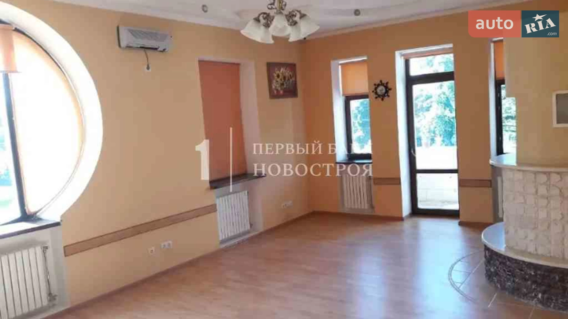 Продается дом на 2 этажа 478.3 кв. м с террасой, цена: 250000 $ - фото 2