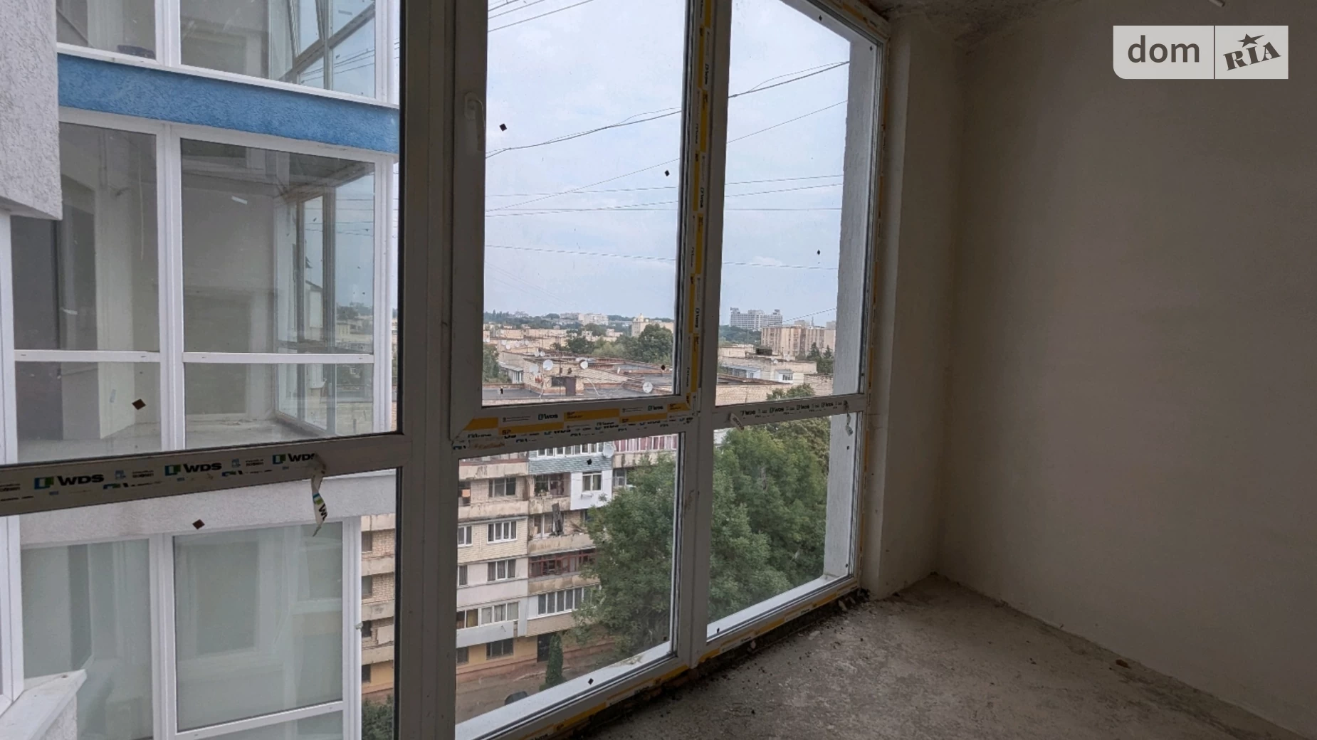 Продается 2-комнатная квартира 75.3 кв. м в Черновцах - фото 4