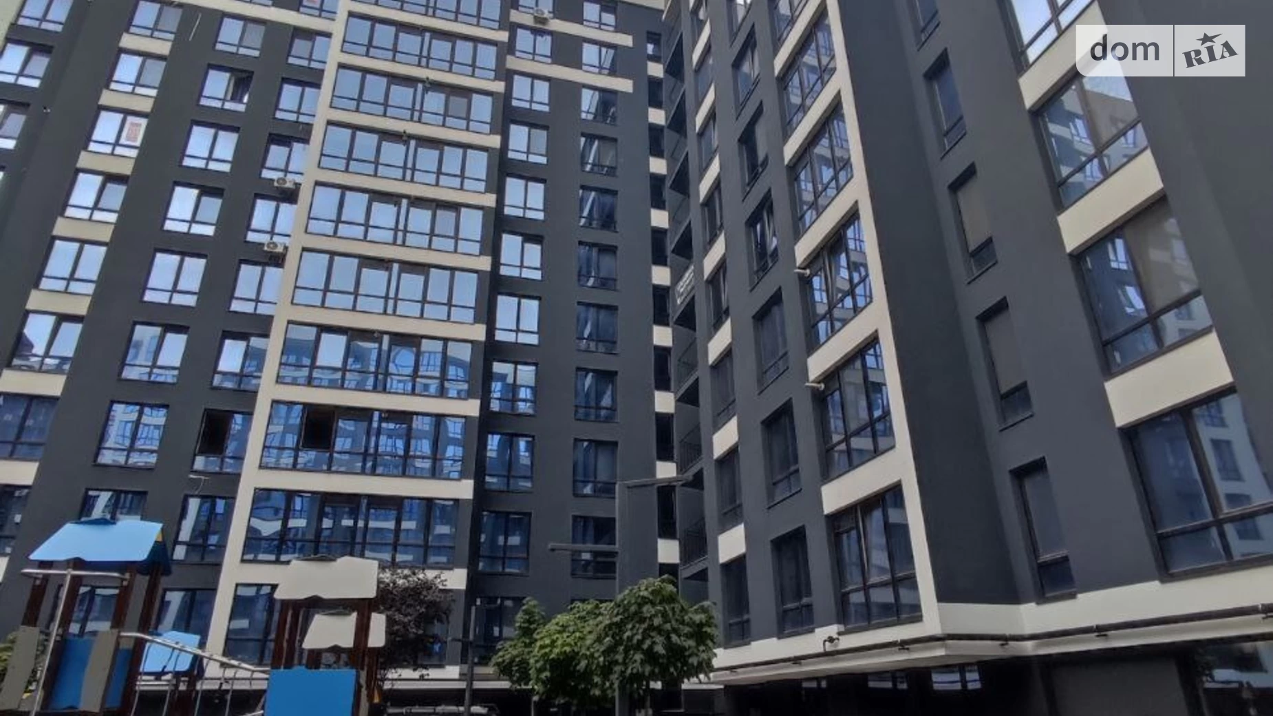 Продается 2-комнатная квартира 59 кв. м в Ивано-Франковске, ул. Химиков, 28 корпус 12 - фото 2