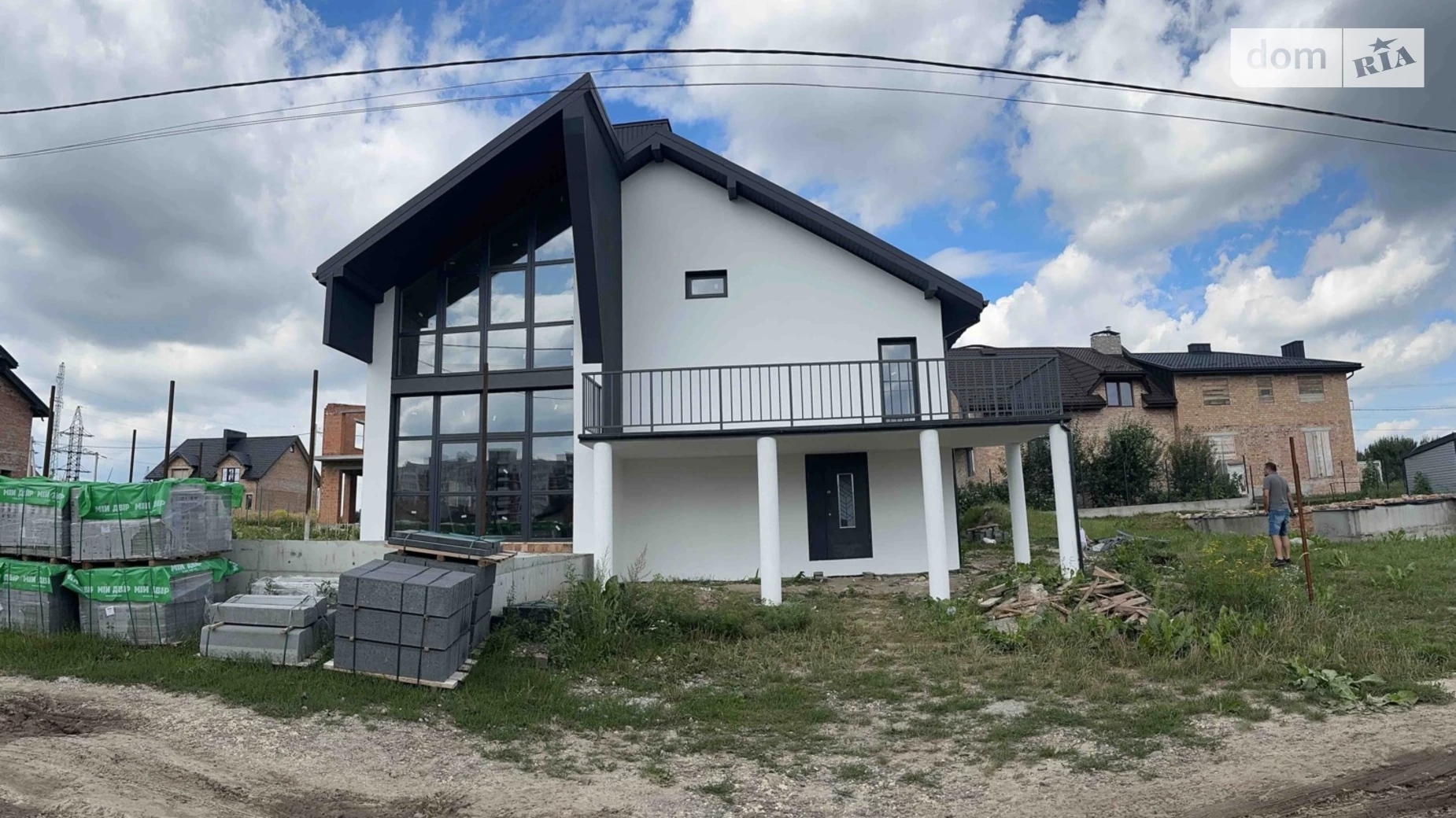 Продается дом на 2 этажа 190 кв. м с верандой, цена: 130000 $ - фото 4