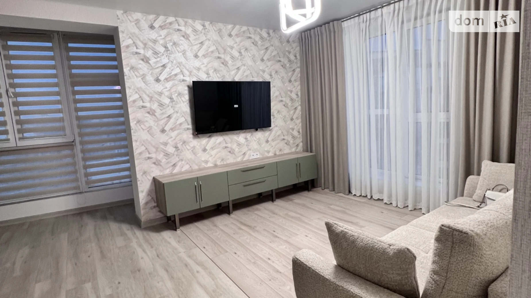 Сдается в аренду 1-комнатная квартира 54 кв. м в Хмельницком, ул. Подольская, 10/5 - фото 2