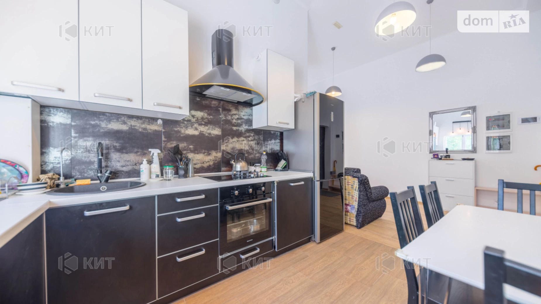 Продается 1-комнатная квартира 57 кв. м в Харькове, ул. Переяславская, 23 корпус 1 - фото 2