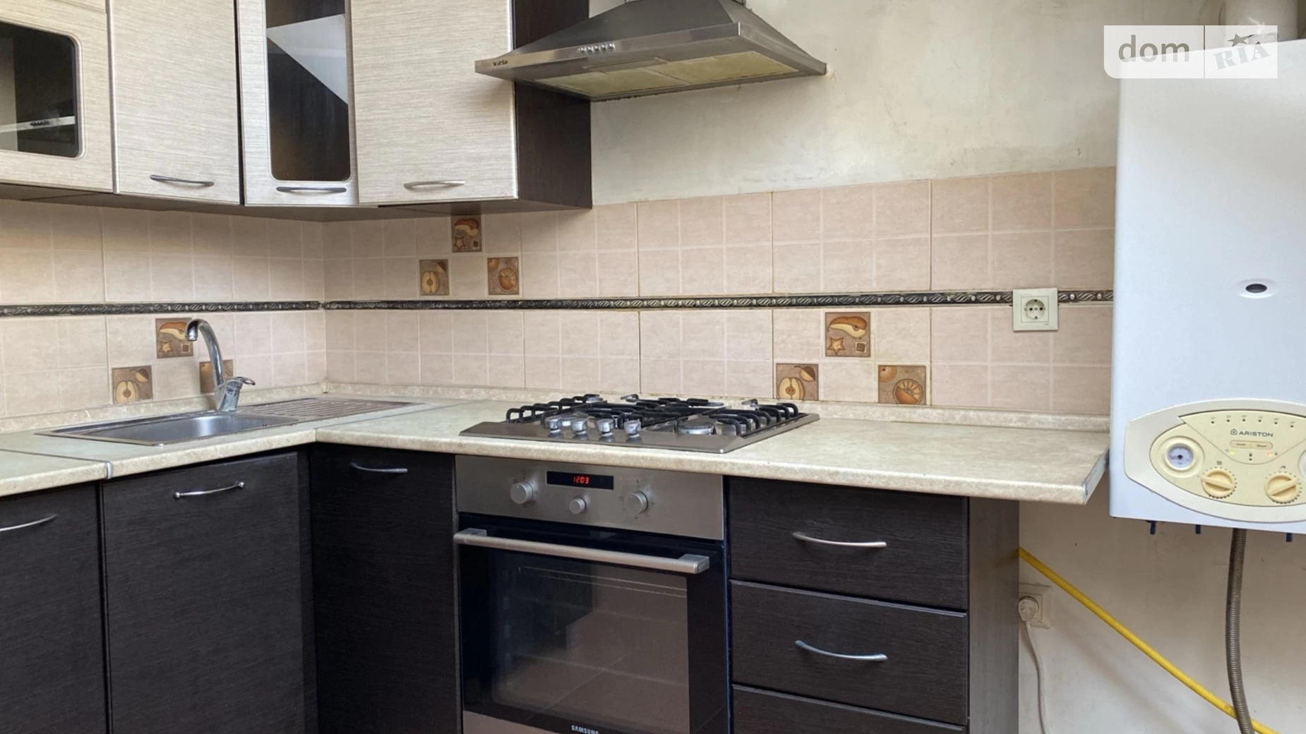 Продается 2-комнатная квартира 60.5 кв. м в Ирпене, ул. Суворова, 5А - фото 3