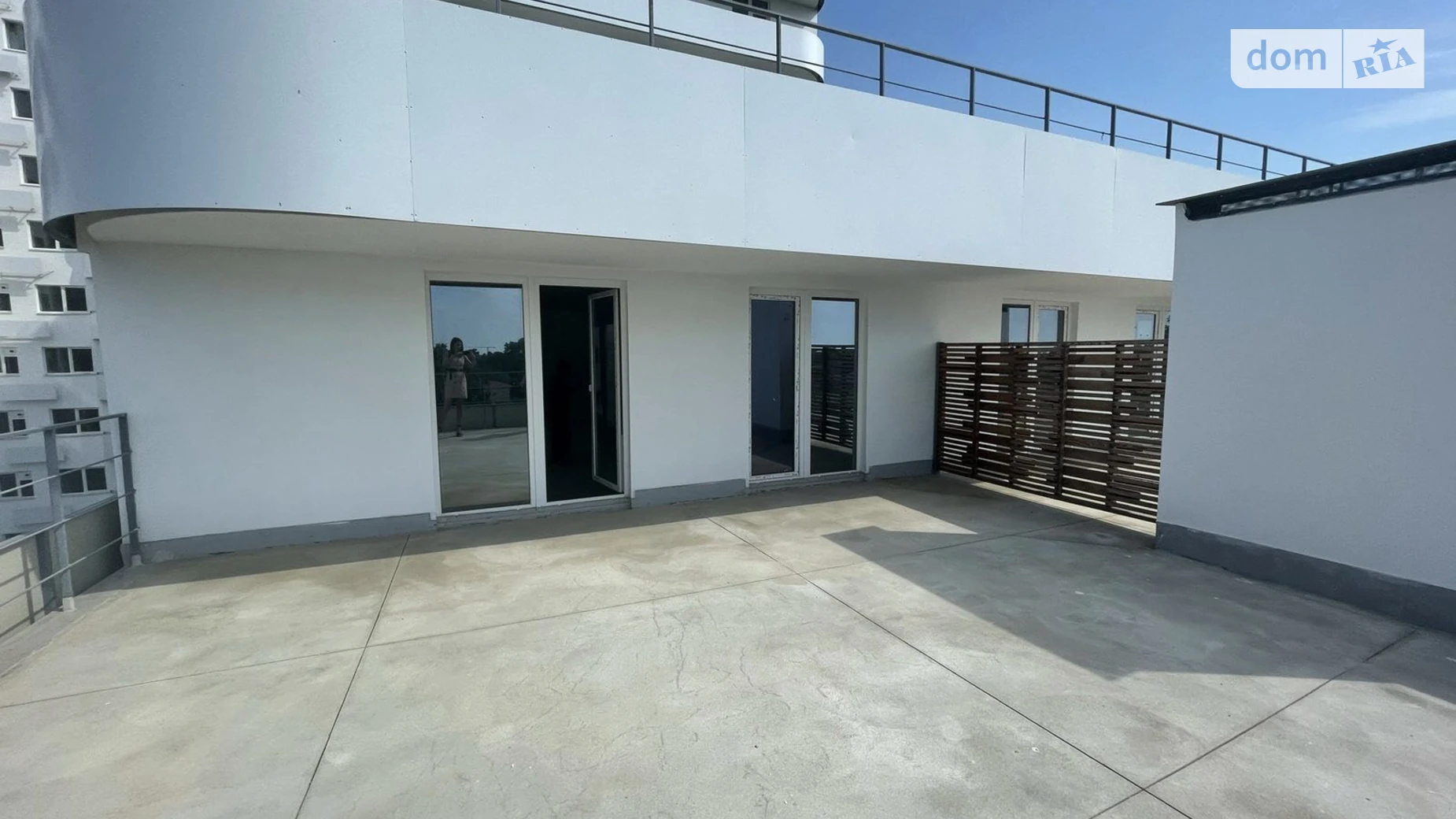 Продается 2-комнатная квартира 100 кв. м в Одессе, ул. Львовская, 15Б - фото 2