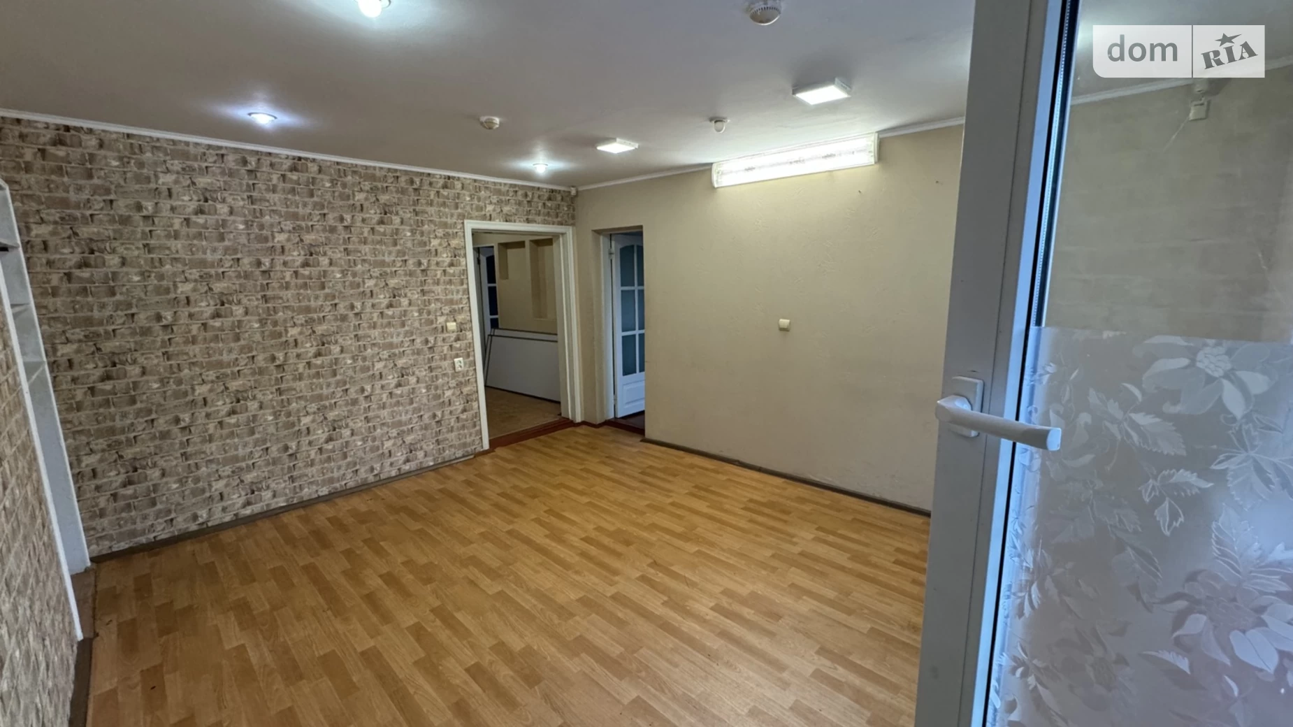 Сдается в аренду помещения свободного назначения 60 кв. м в 1-этажном здании, цена: 15000 грн - фото 2