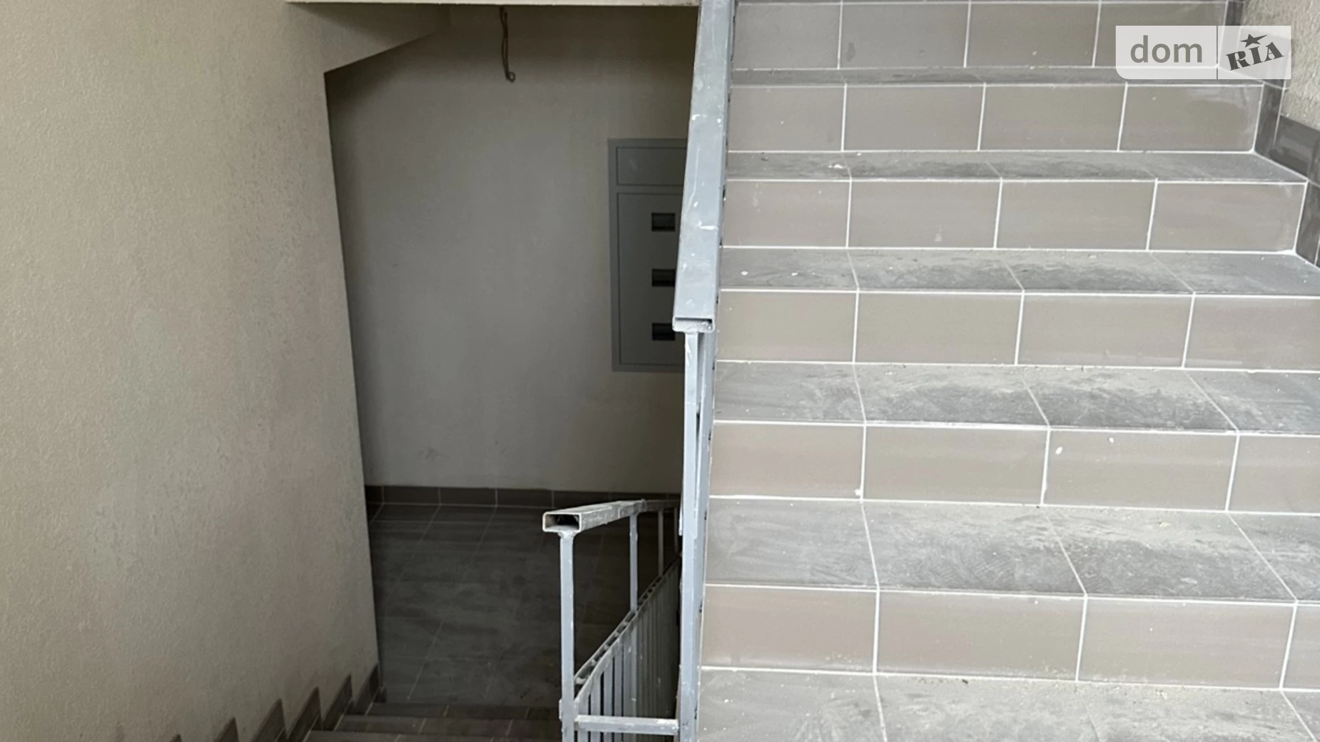 Продается 2-комнатная квартира 61 кв. м в Ивано-Франковске, ул. Галицкая, 92 - фото 3