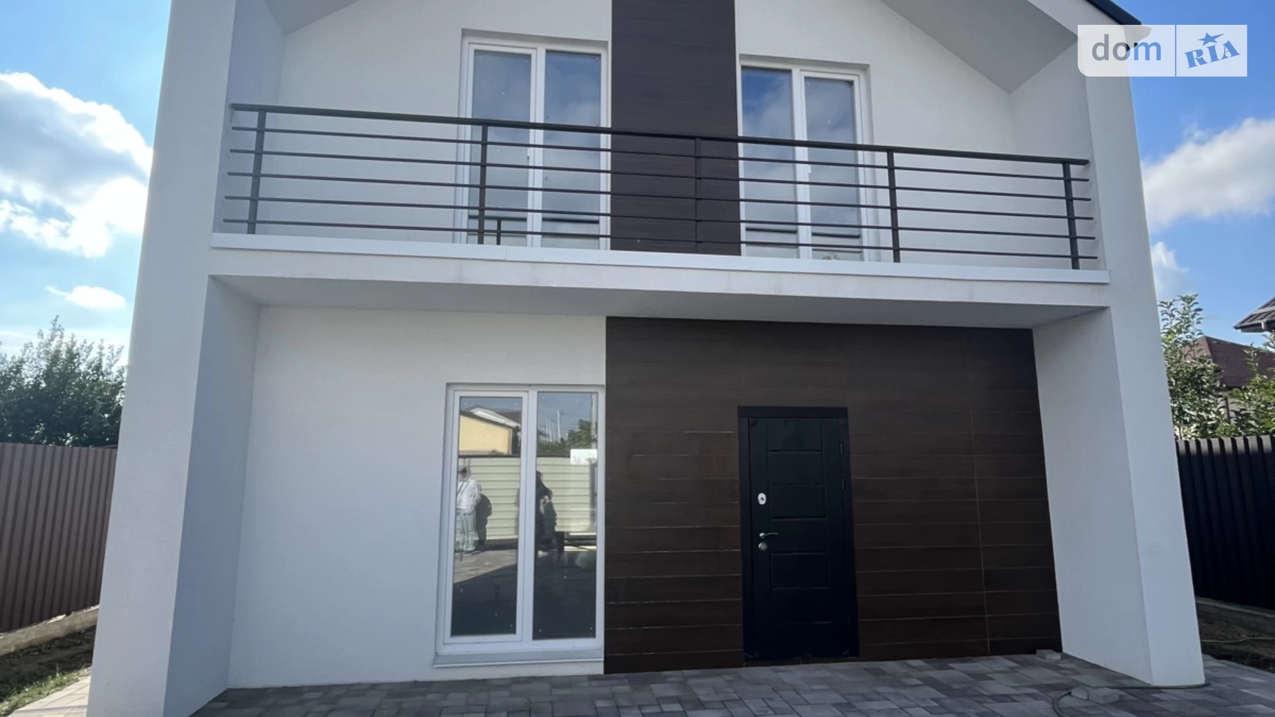 Продається будинок 2 поверховий 134 кв. м з гаражем, цена: 100000 $ - фото 2