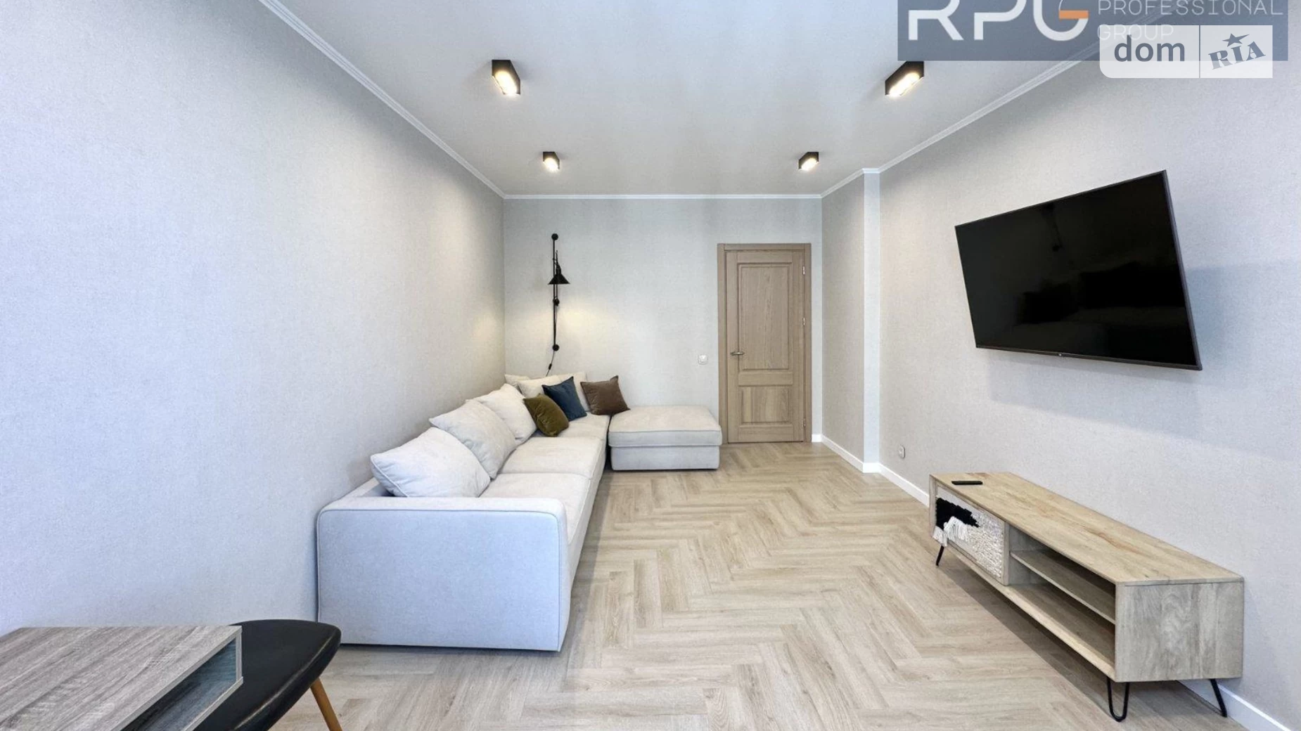 Продается 2-комнатная квартира 87 кв. м в Киеве, ул. Никольско-Слободская, 15 - фото 3