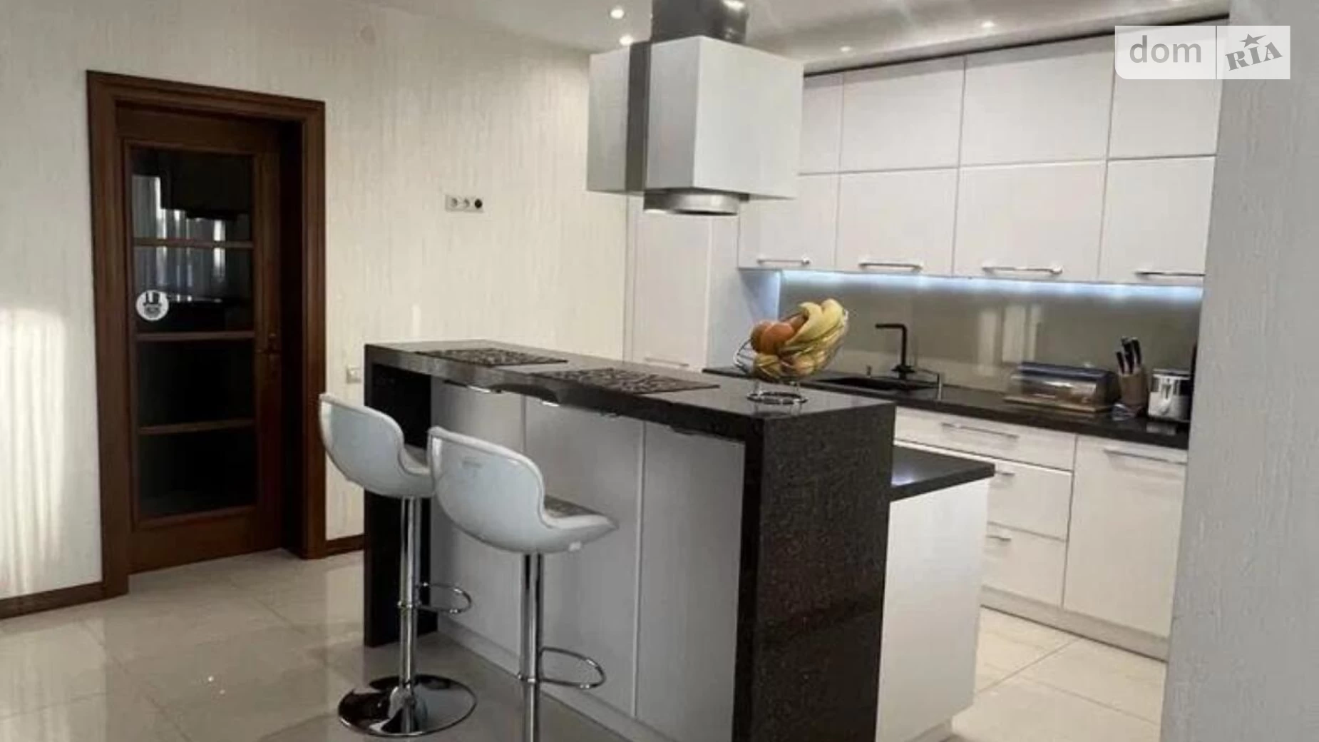 Продается 3-комнатная квартира 117 кв. м в Львове, вул. Рубчака Ивана, 5 - фото 5