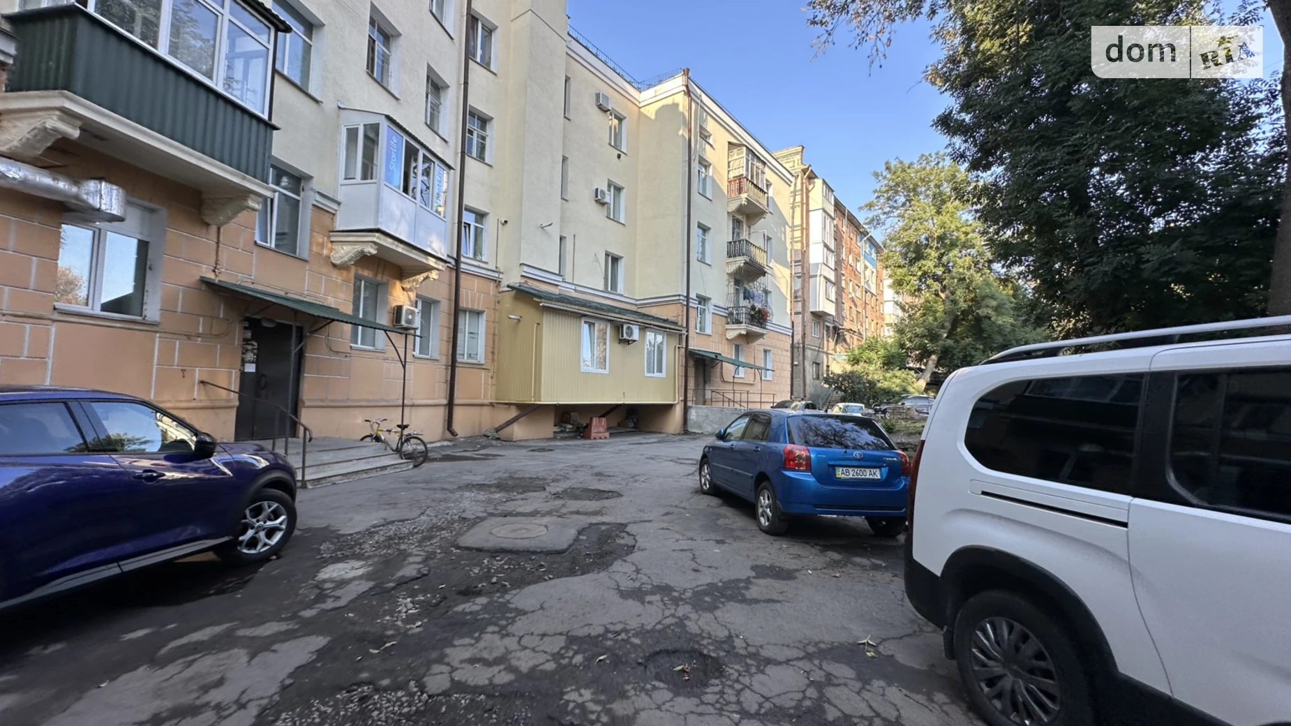 Сдается в аренду 3-комнатная квартира 68 кв. м в Виннице, ул. Соборная, 101 - фото 2