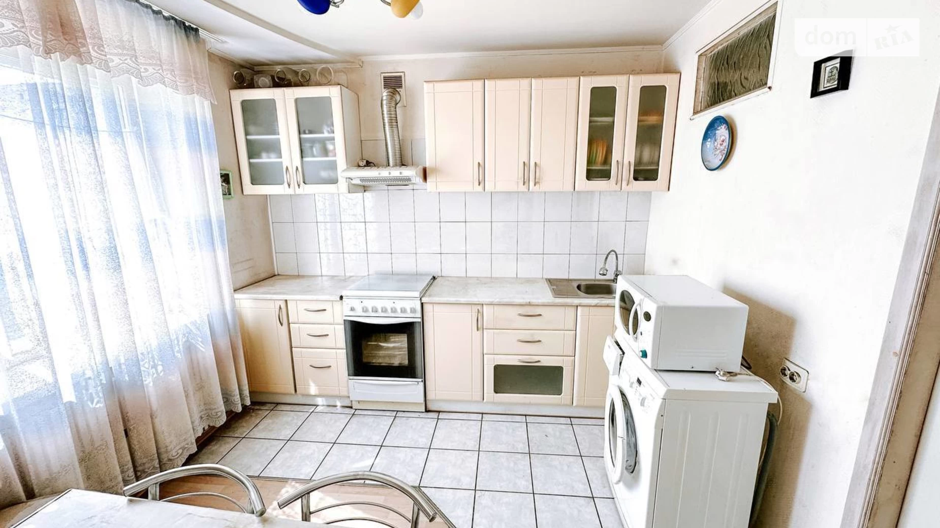Продается 2-комнатная квартира 64.9 кв. м в Днепре, ул. Знаменская, 3 - фото 2