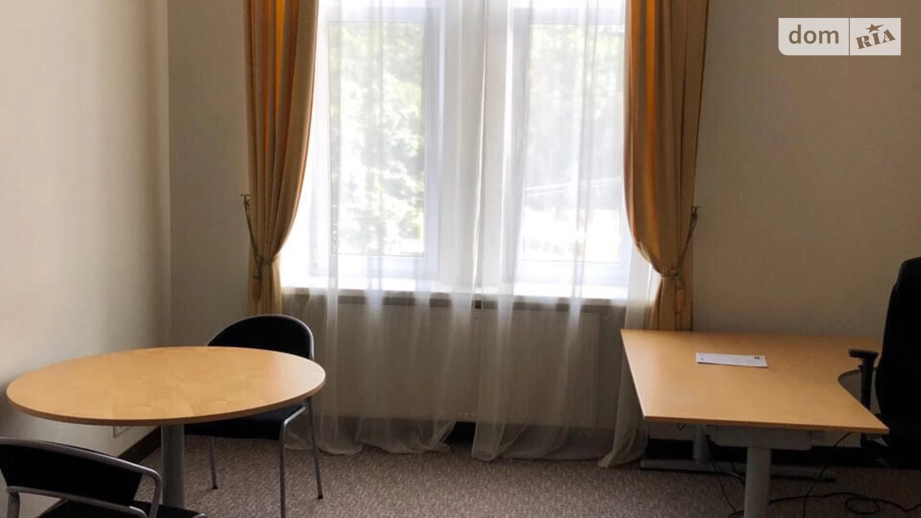Здається в оренду офіс 56 кв. м в бізнес-центрі, цена: 500 $ - фото 2