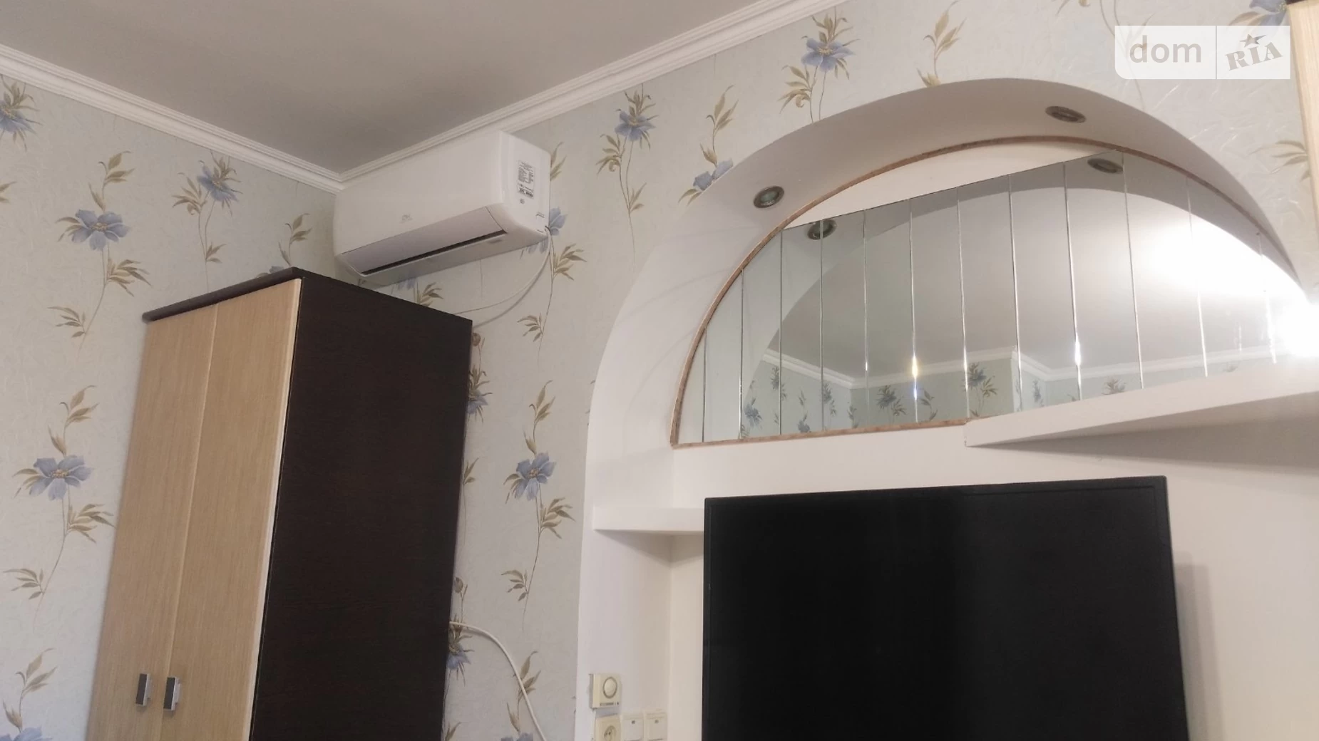 Продається 2-кімнатна квартира 50.3 кв. м у Глибоке, вул. Центральна - фото 3