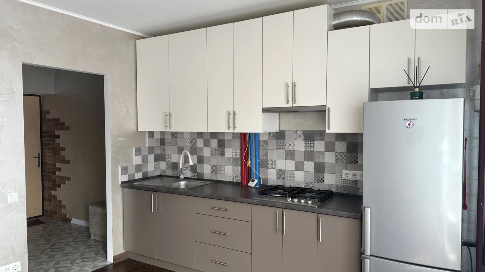 Продается 1-комнатная квартира 38.01 кв. м в Ирпене, ул. Украинская, 57А - фото 2
