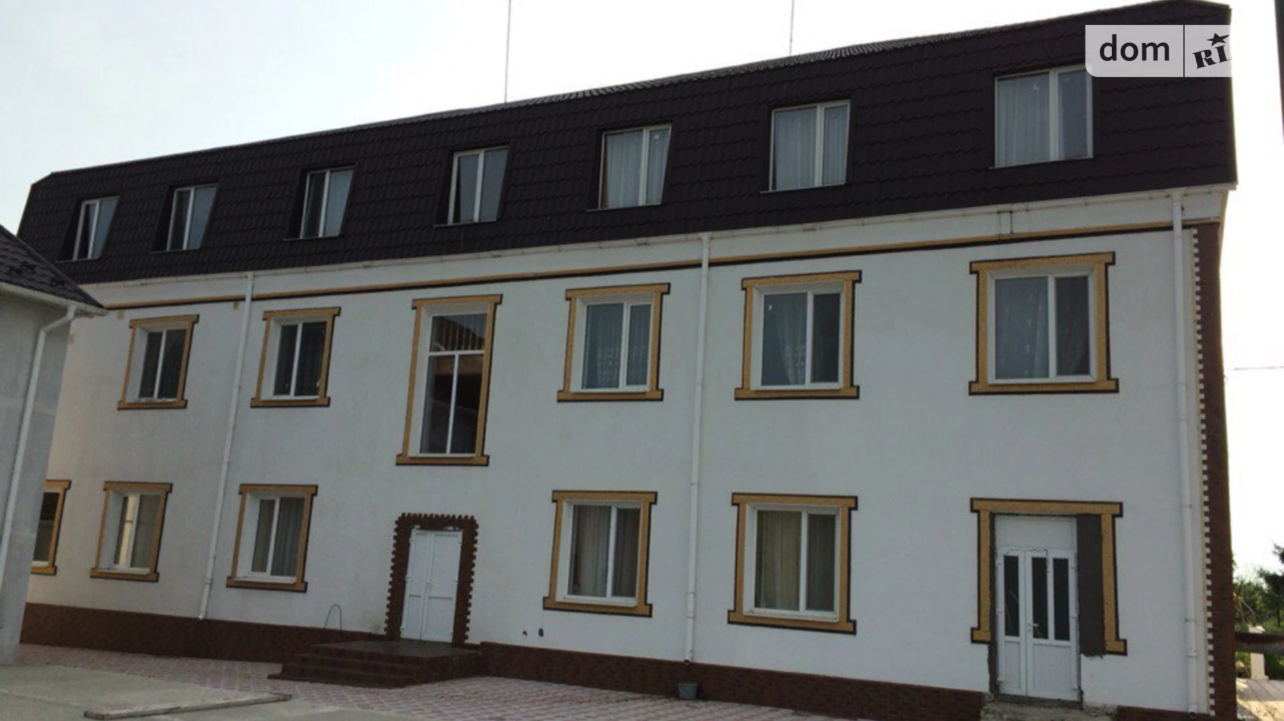 Продається приміщення вільного призначення 884 кв. м в 3-поверховій будівлі, цена: 379000 $ - фото 2