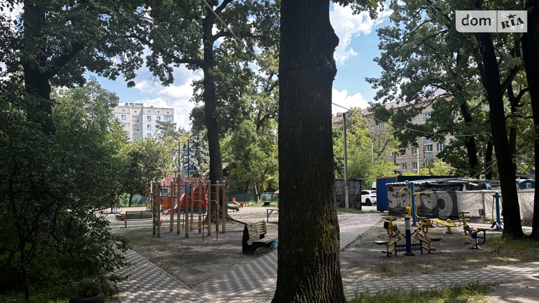 Продается 3-комнатная квартира 67.6 кв. м в Ирпене, ул. Ярославская(Парижской Коммуны), 14 - фото 2