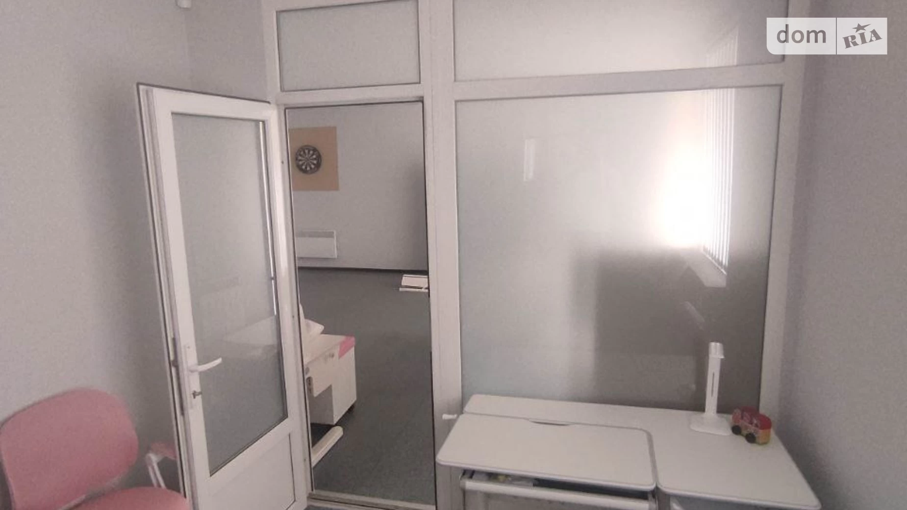 Сдается в аренду офис 274 кв. м в бизнес-центре, цена: 80830 грн - фото 3