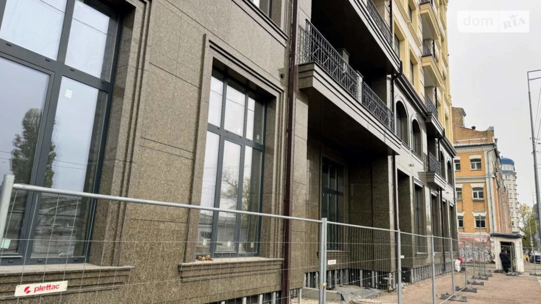 Продается 2-комнатная квартира 50 кв. м в Киеве, ул. Щекавицкая, 46 - фото 2