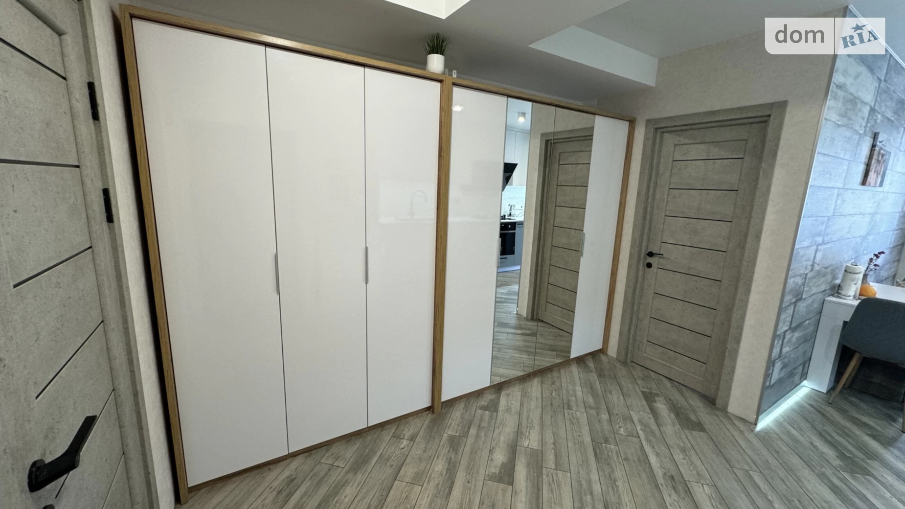 Продается 1-комнатная квартира 58.8 кв. м в Ирпене, ул. Матвея Донцова(Тургеневская), 25Е - фото 2