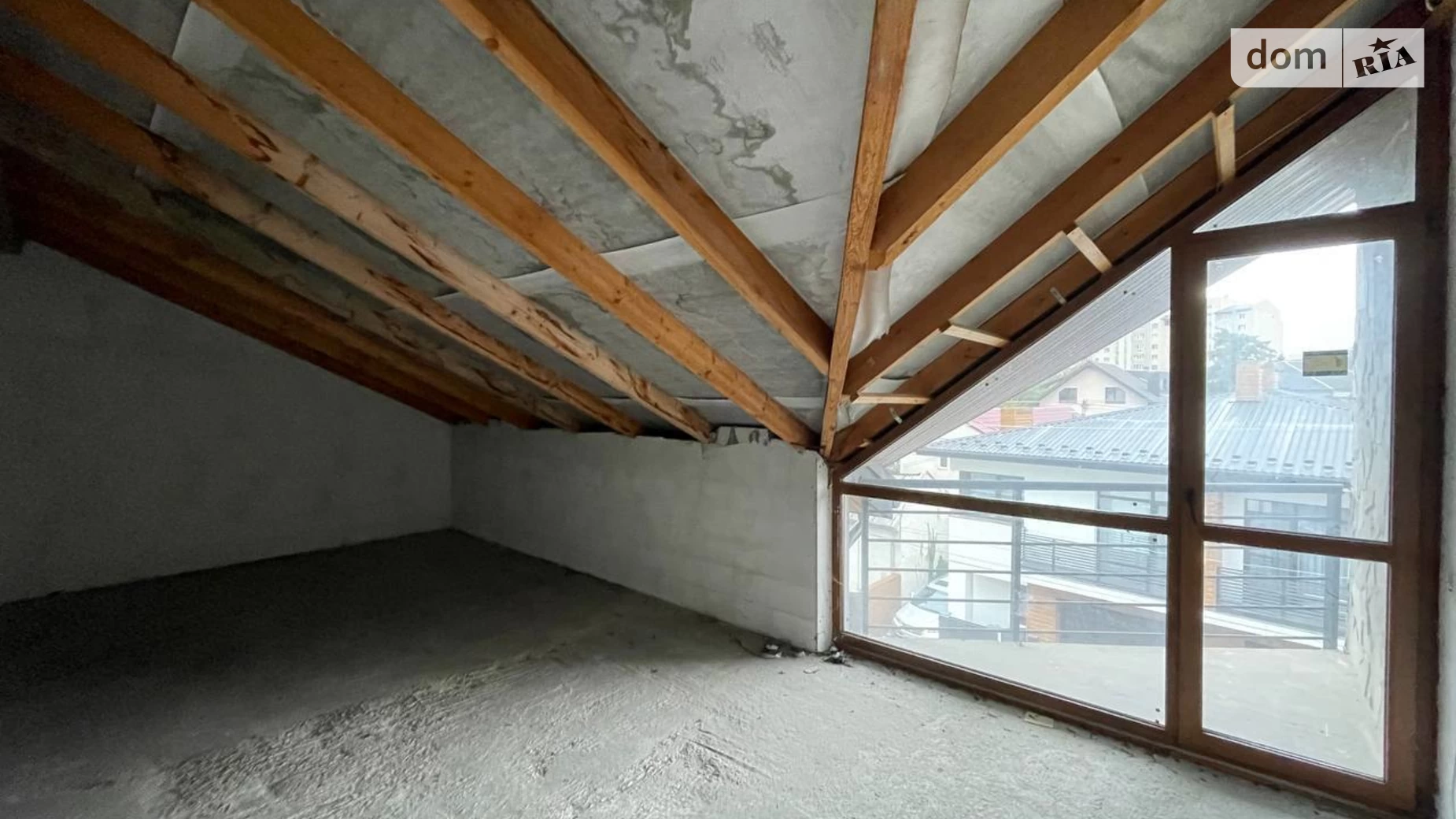 Продается дом на 3 этажа 274 кв. м с мебелью, цена: 105000 $ - фото 3