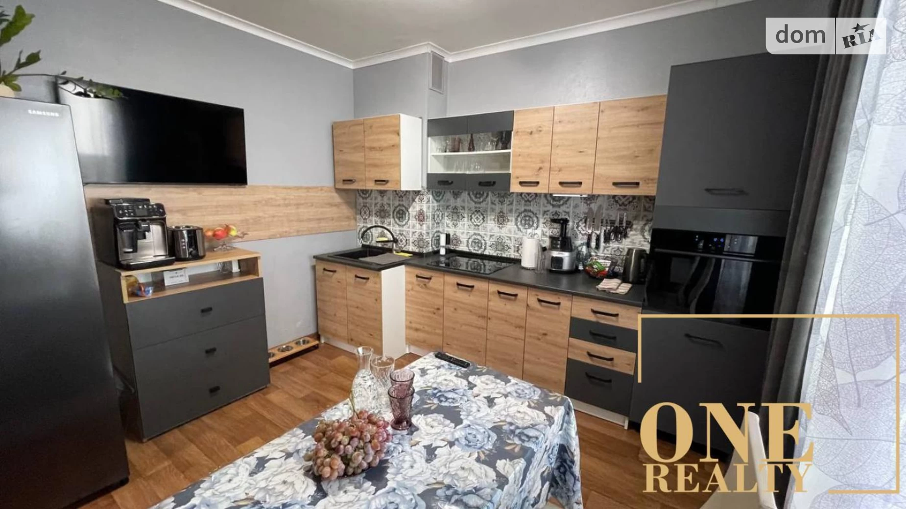 Продается 3-комнатная квартира 98.8 кв. м в Киеве, ул. Белицкая, 18 - фото 3