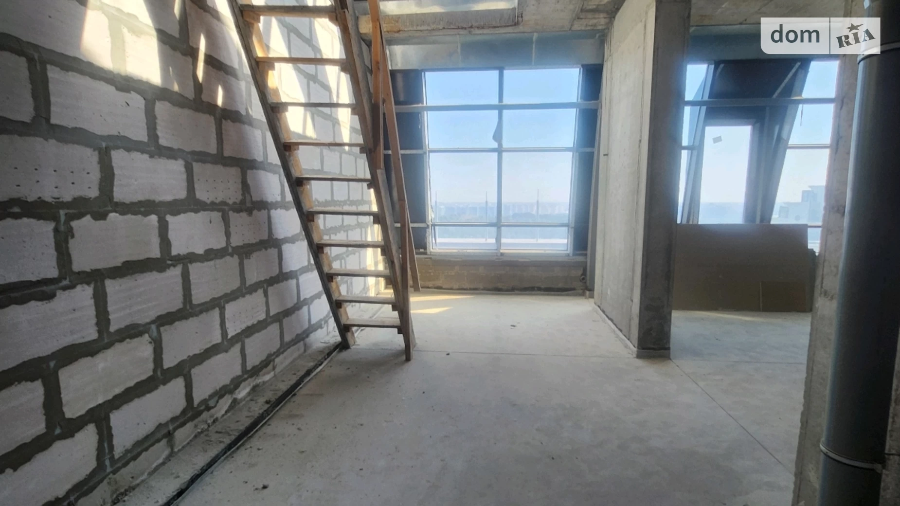 Продается 2-комнатная квартира 122 кв. м в Киеве, ул. Драгоманова, 14Б - фото 3