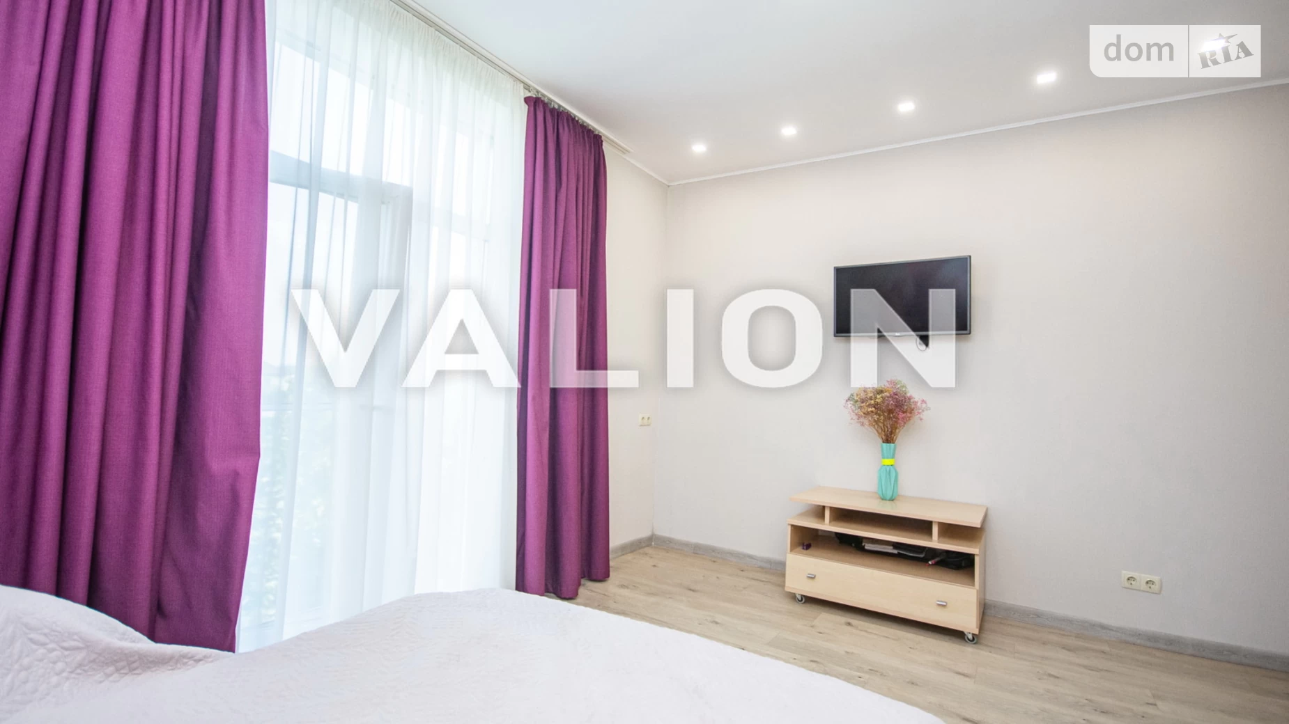 Продається будинок 2 поверховий 266.7 кв. м з каміном, цена: 155000 $ - фото 2