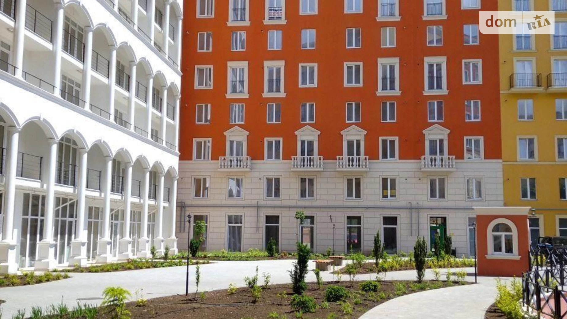 Продается 1-комнатная квартира 33 кв. м в Одессе, ул. Инглези, 2 корпус 6 - фото 2