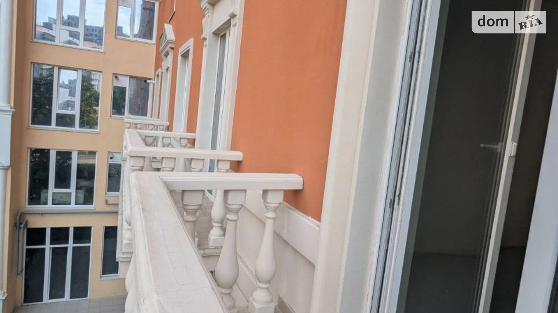 Продается 1-комнатная квартира 33 кв. м в Одессе, ул. Инглези, 2 корпус 6 - фото 4