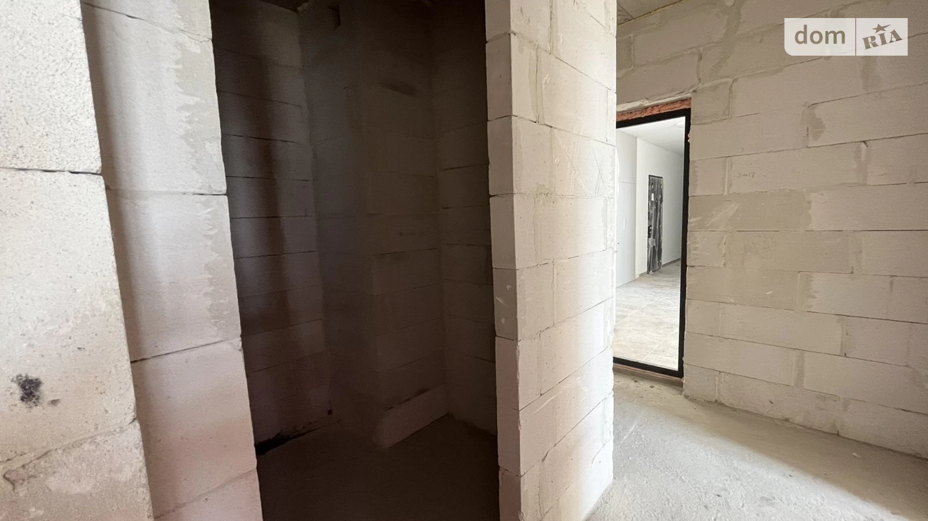 Продается 1-комнатная квартира 44.6 кв. м в Львове, ул. Под Голоском, 16А - фото 3