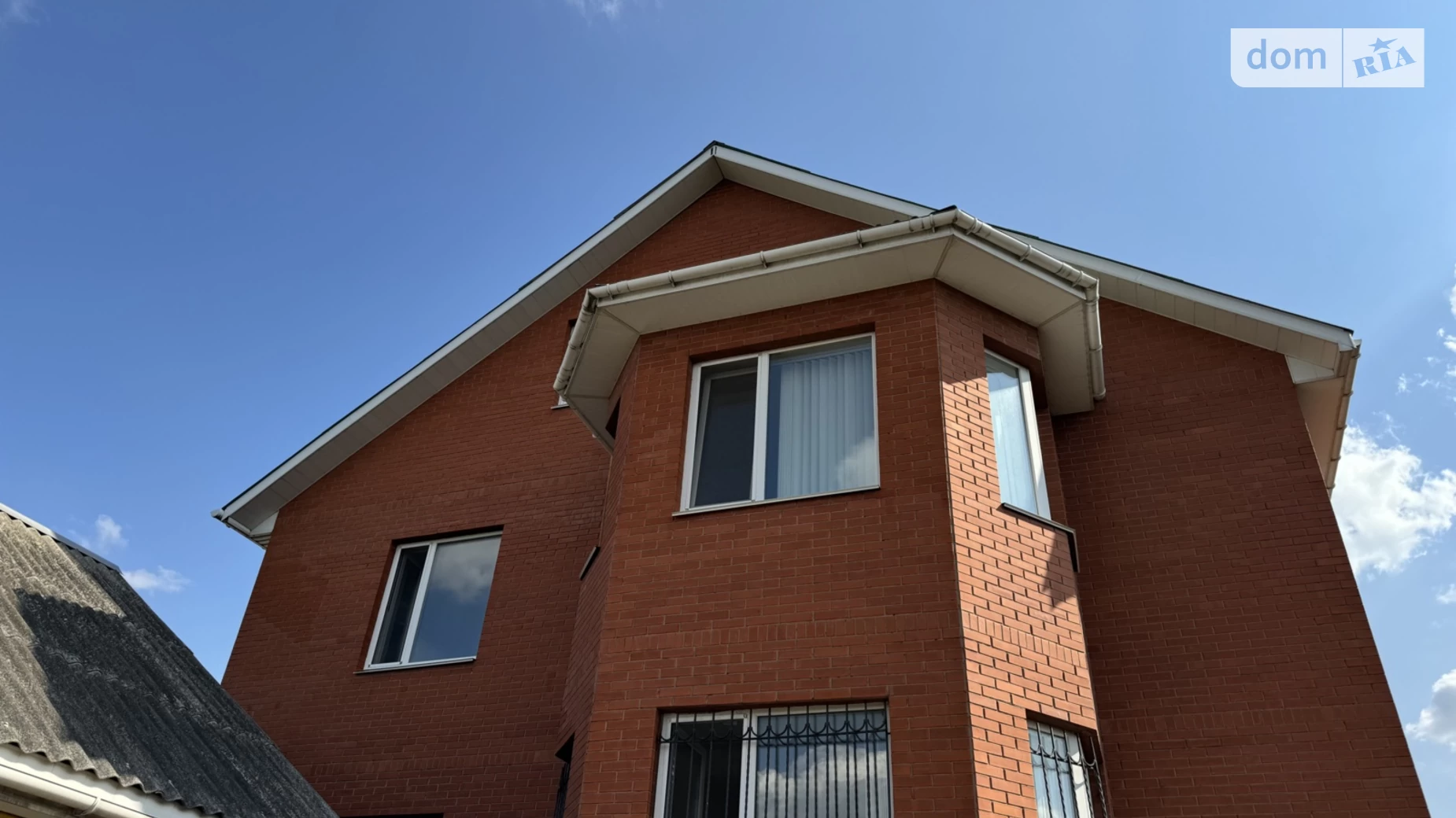 Продається будинок 2 поверховий 370 кв. м з гаражем, цена: 310000 $ - фото 2