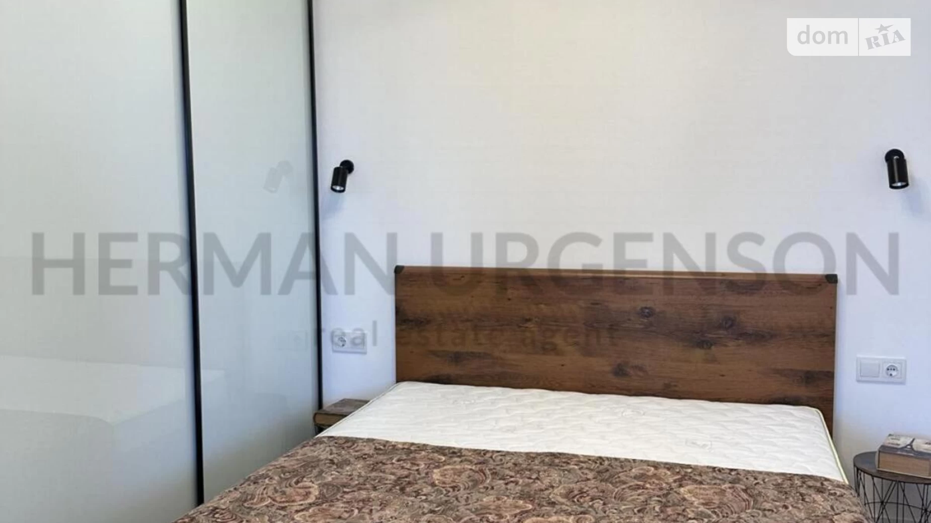 Продается 1-комнатная квартира 51 кв. м в Ужгороде, ул. Университетская - фото 3