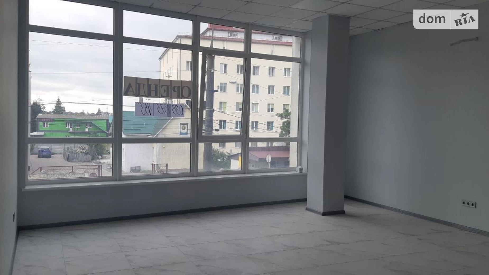 Сдается в аренду офис 42 кв. м в бизнес-центре, цена: 11990 грн - фото 2