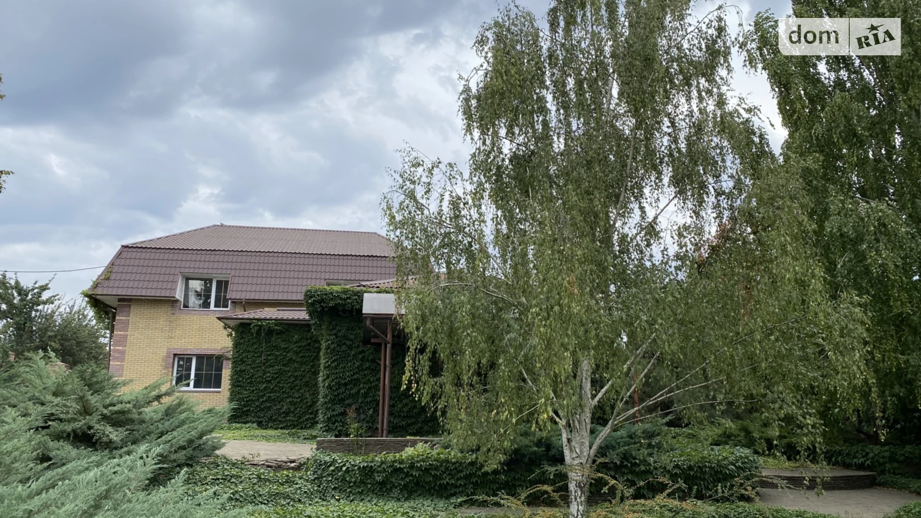 Продается дом на 2 этажа 380 кв. м с беседкой, цена: 95000 $ - фото 2