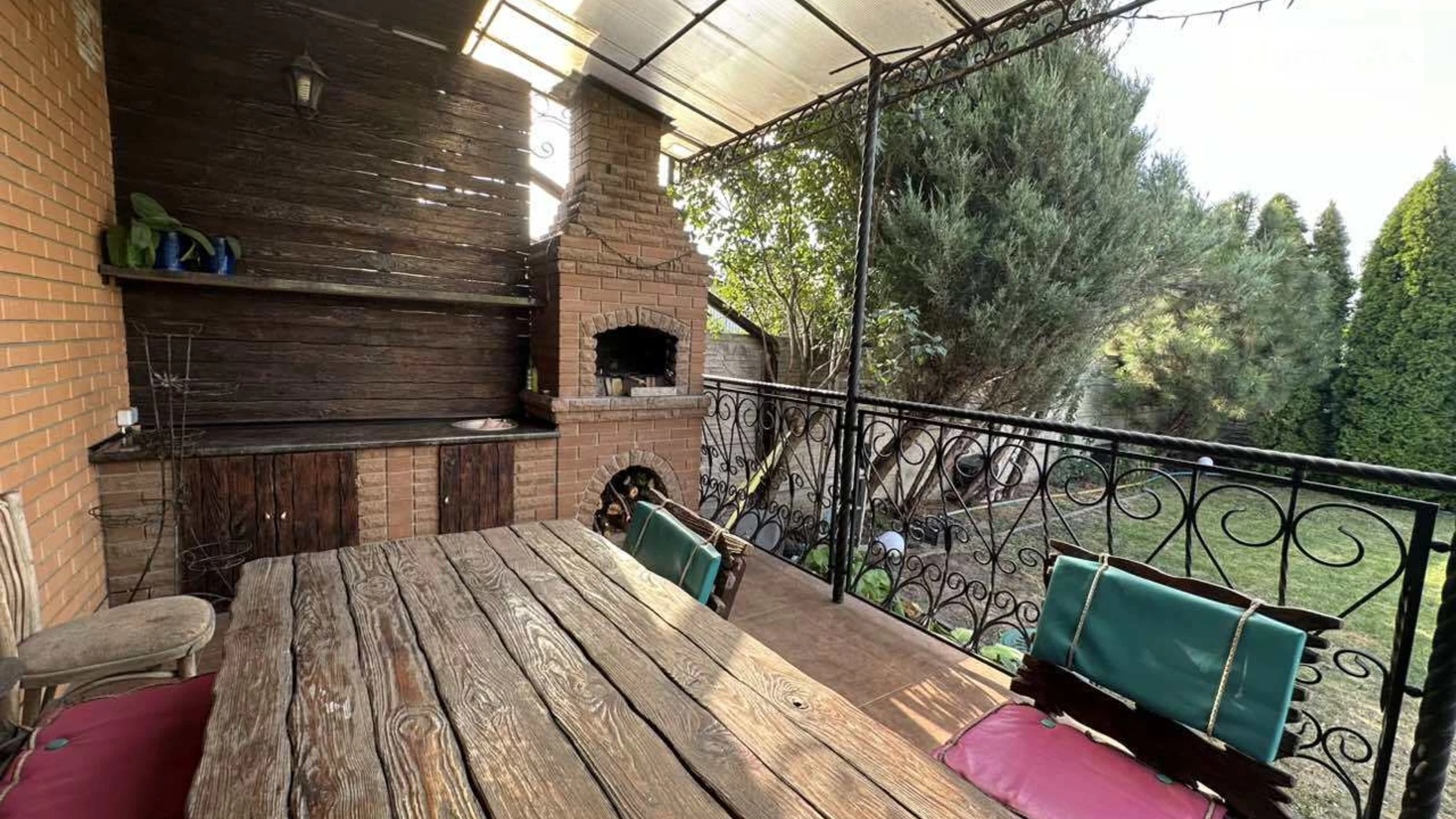 Продается дом на 2 этажа 250 кв. м с камином, цена: 239990 $ - фото 5