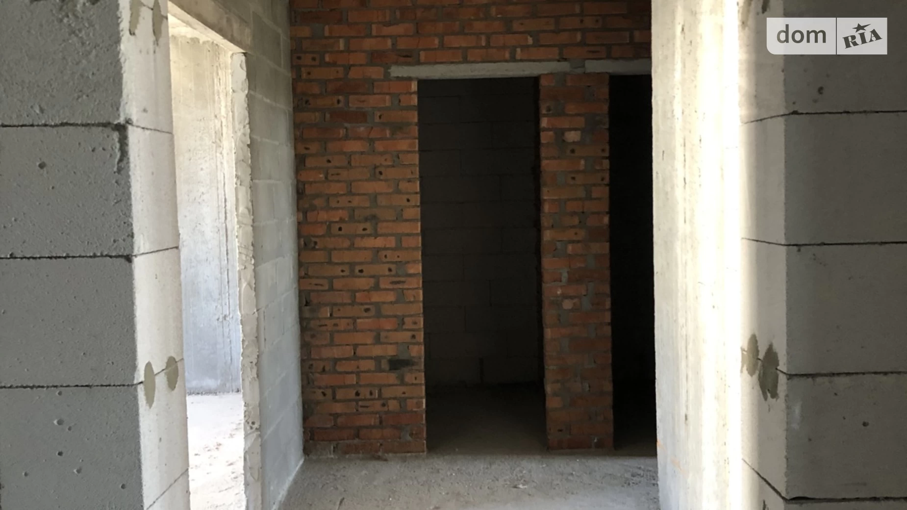 Продается 2-комнатная квартира 66.26 кв. м в Ирпене, ул. Кобылянской Ольги, 18 - фото 2