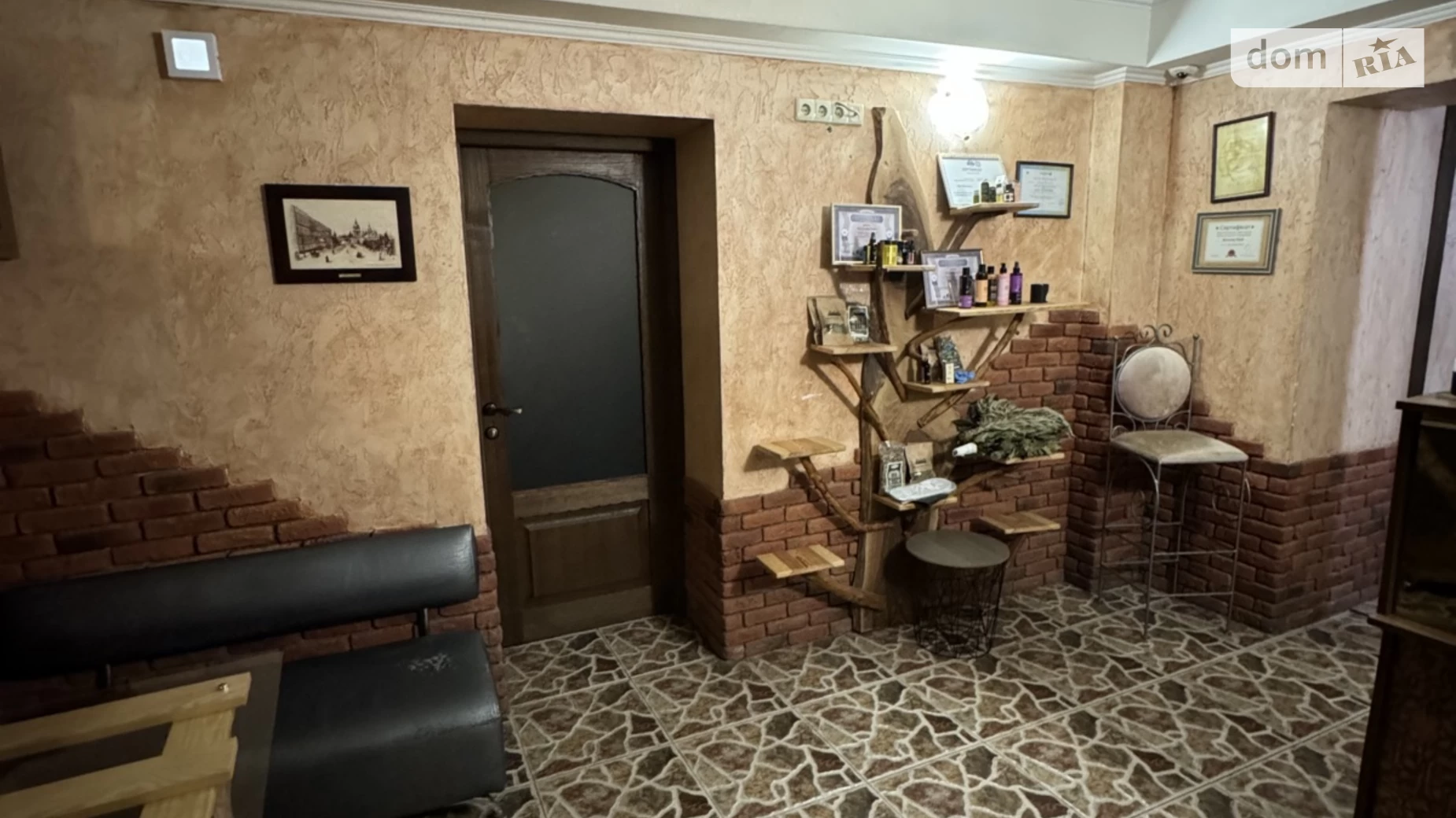 Продается объект сферы услуг 113.3 кв. м в 5-этажном здании, цена: 195000 $ - фото 4