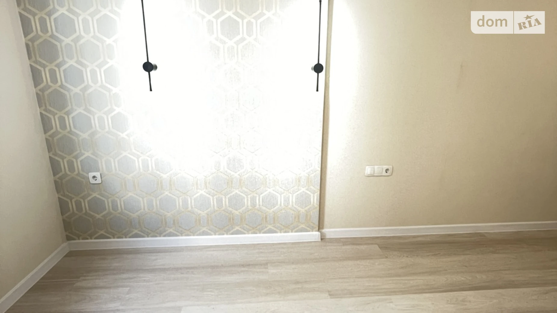 Продается 1-комнатная квартира 39 кв. м в Ирпене, ул. Университетская(Карла Маркса), 1М - фото 2