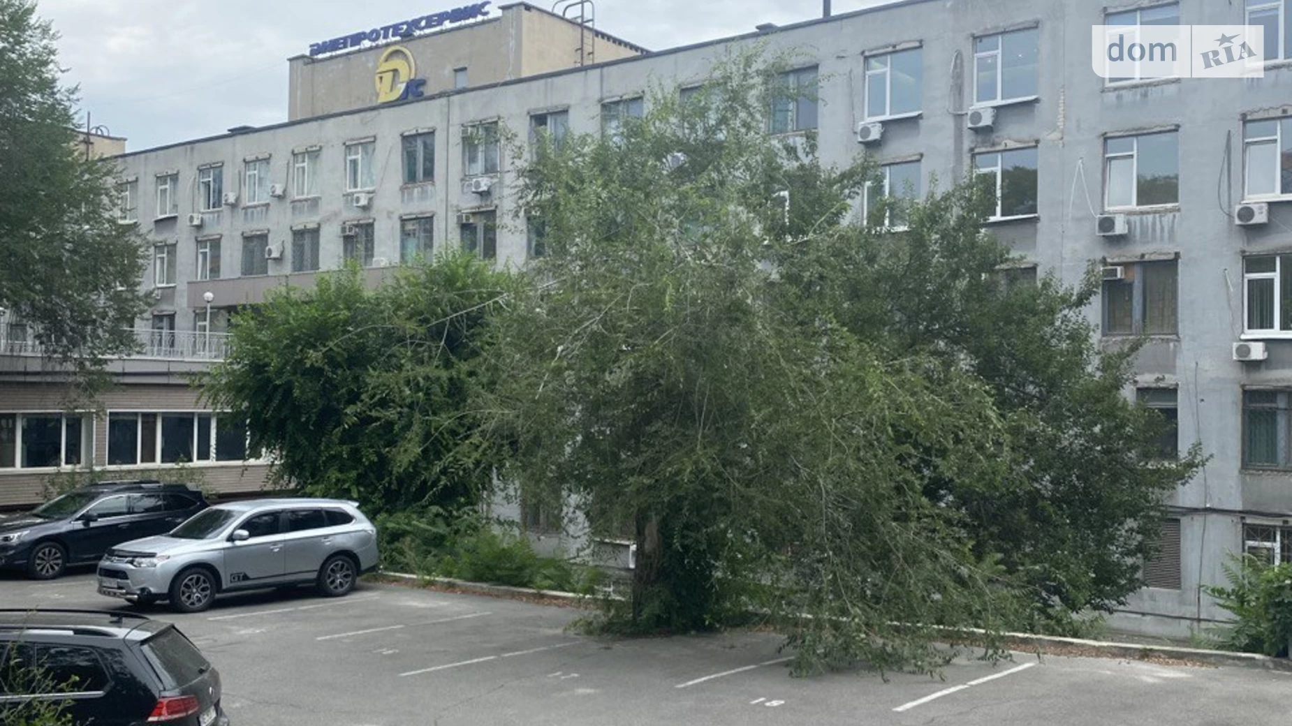 Продается офис 10305 кв. м в бизнес-центре, цена: 2500000 $ - фото 3