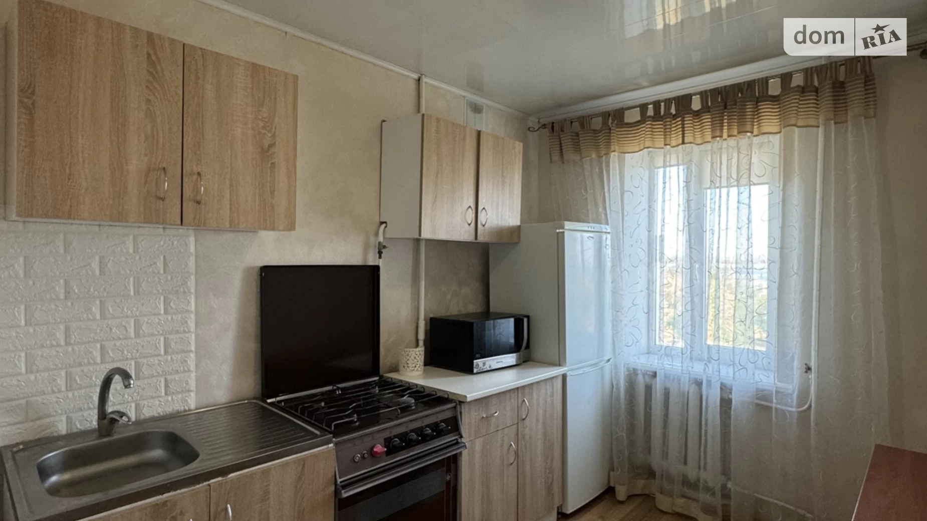 Продается 2-комнатная квартира 52 кв. м в Днепре, ул. Дементьева, 2 - фото 2