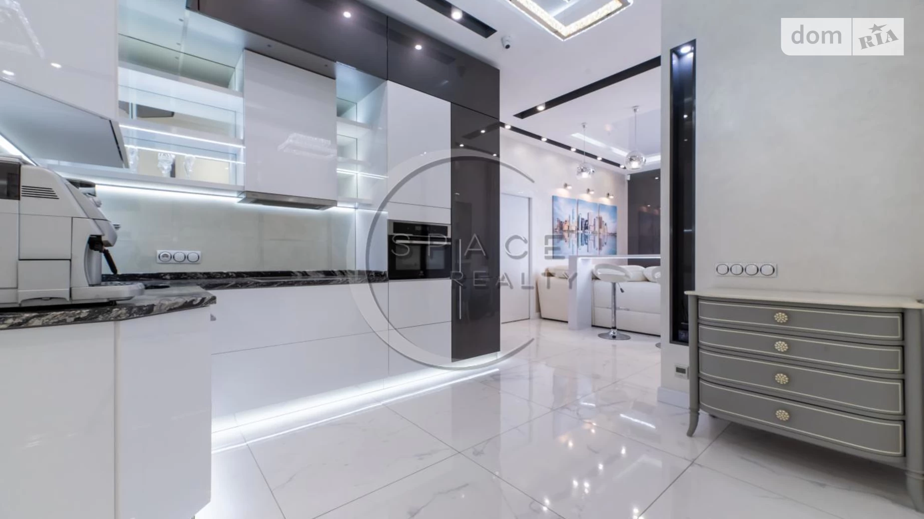 Продается 1-комнатная квартира 66.7 кв. м в Киеве, ул. Маккейна Джона - фото 4