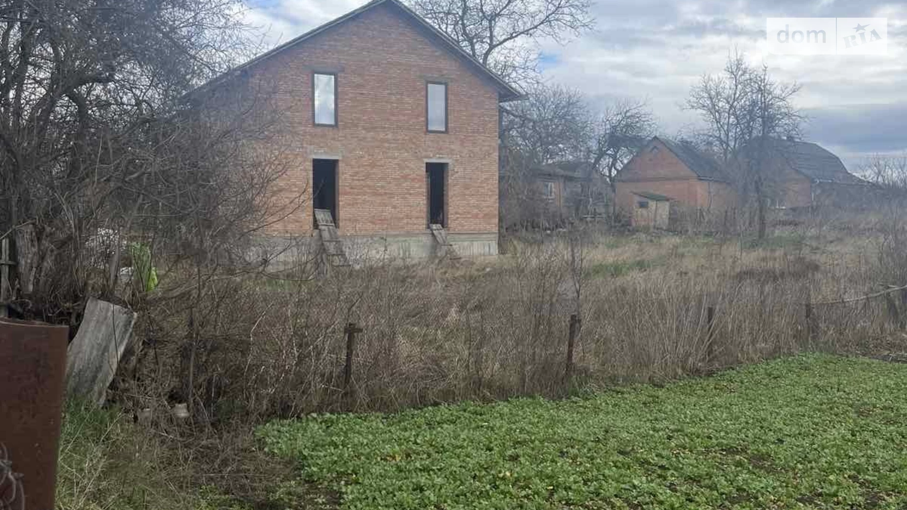 Продается дом на 2 этажа 200 кв. м с садом, цена: 85000 $ - фото 3