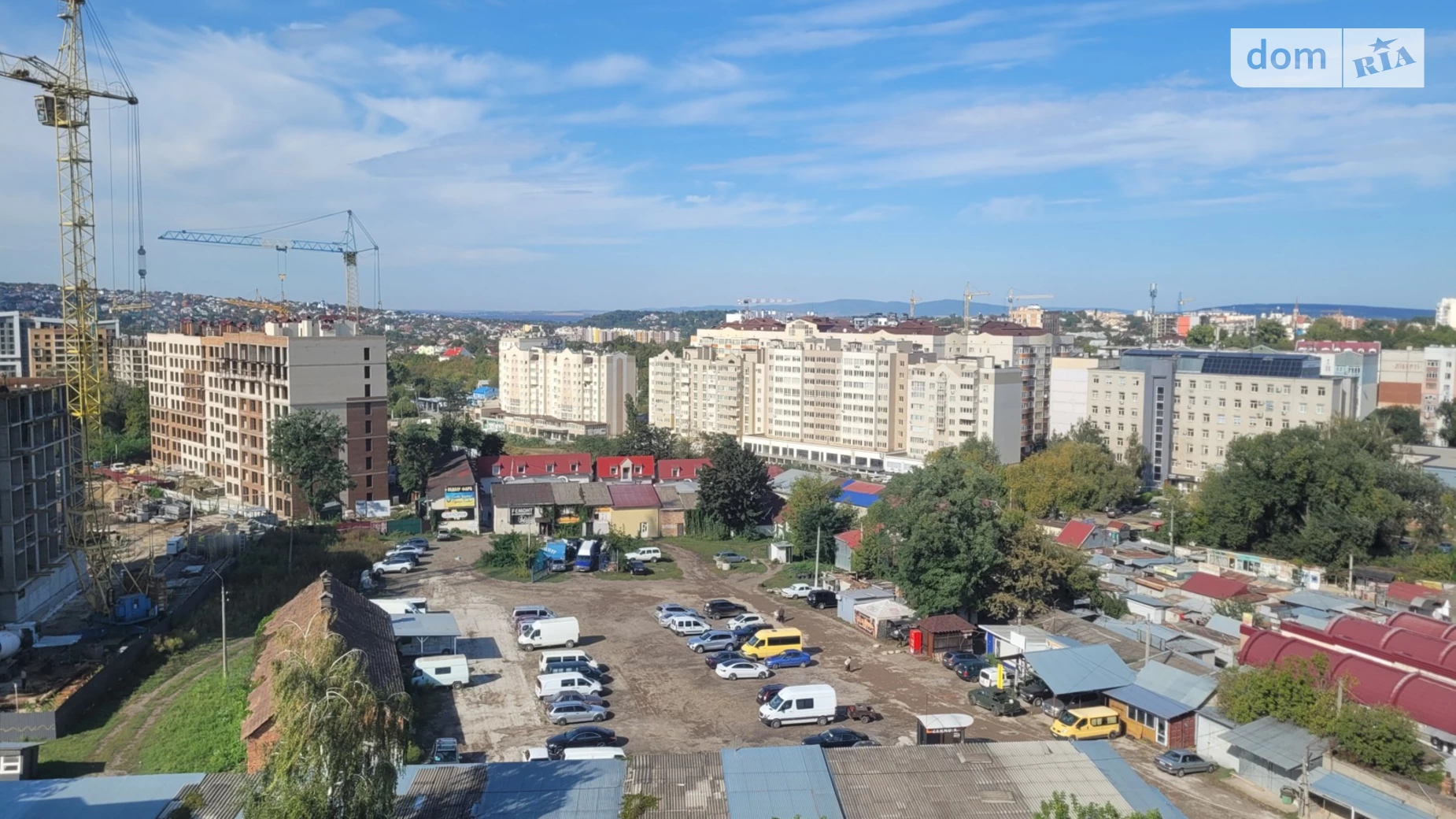 Продається 3-кімнатна квартира 100.4 кв. м у Чернівцях - фото 2