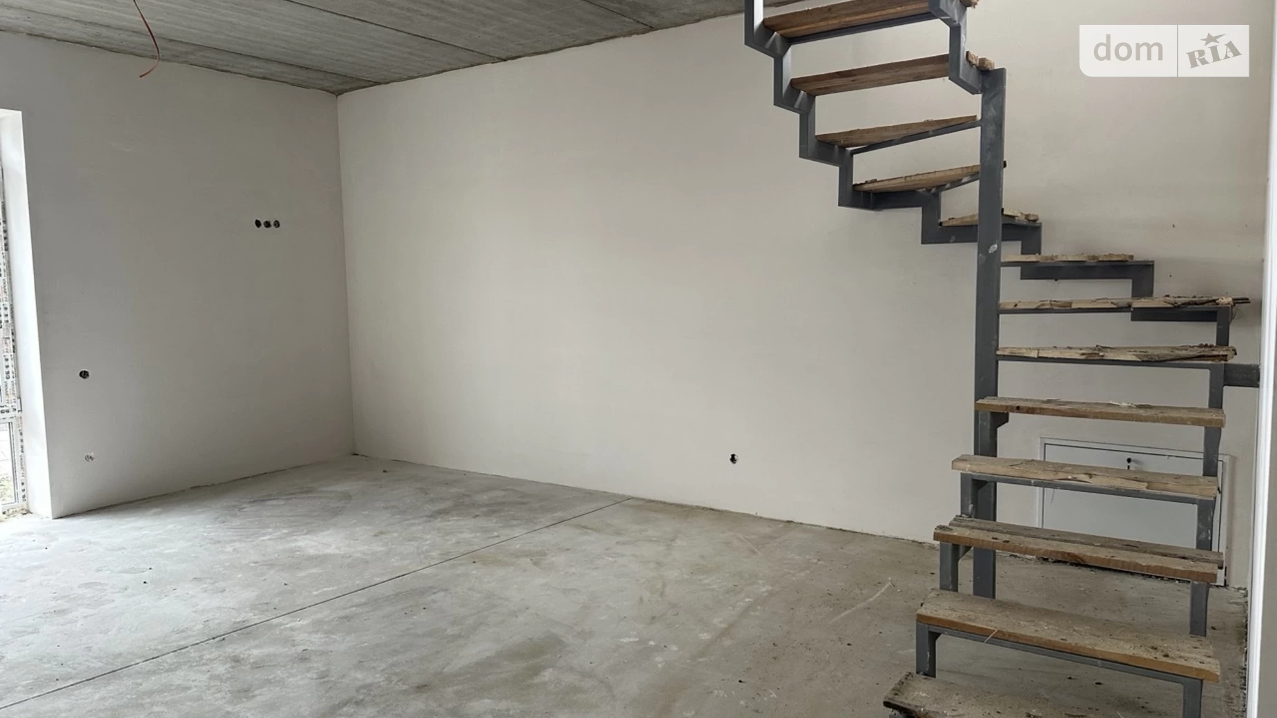 Продается дом на 2 этажа 120 кв. м с камином, цена: 92000 $ - фото 3
