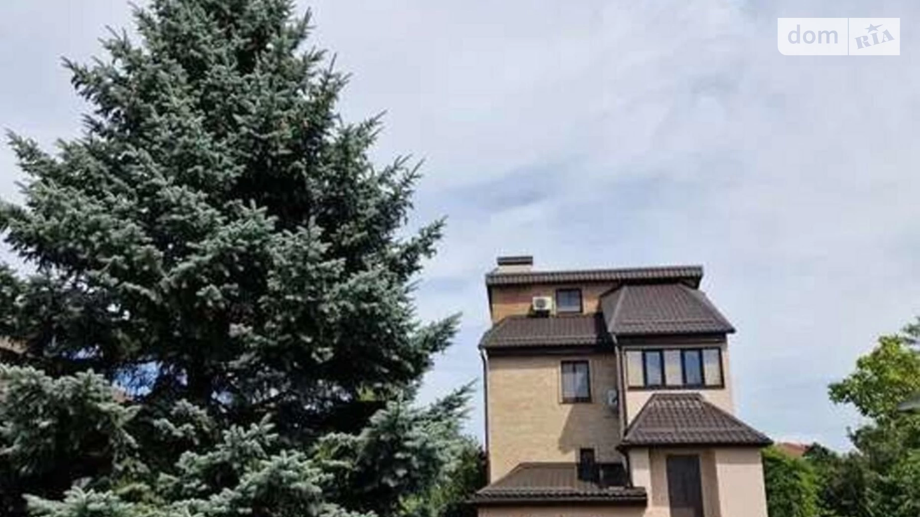 Продается дом на 2 этажа 257 кв. м с гаражом, цена: 190000 $ - фото 2