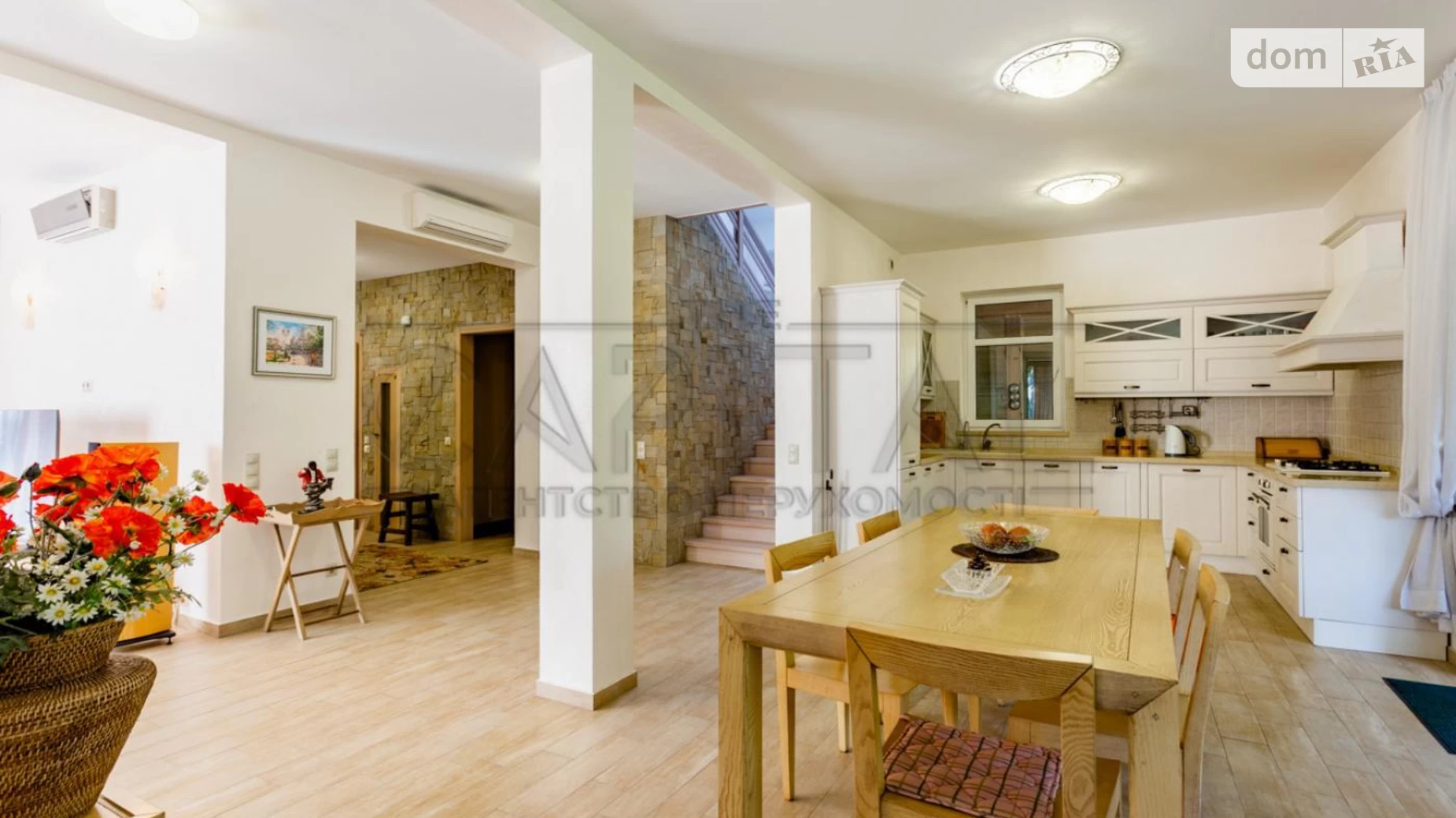 Продається будинок 2 поверховий 250 кв. м з верандою, цена: 650000 $ - фото 2